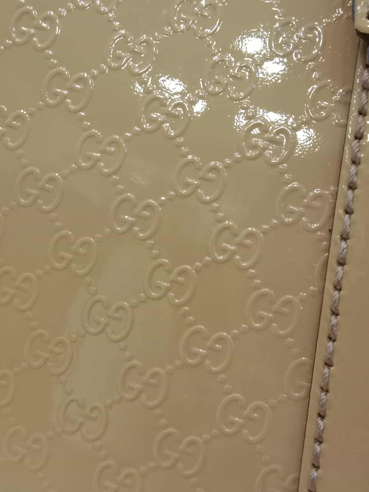 Gucci Beige Microguccissima Nice Patent Leather Satchel Bag