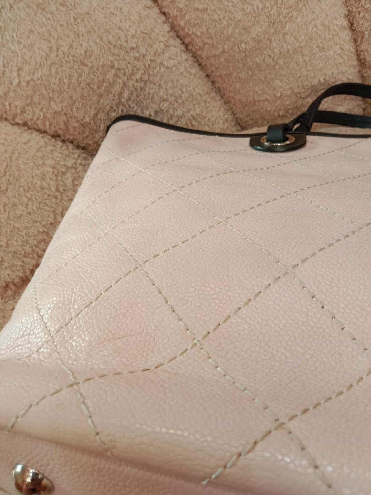 Chanel Shopping Fever Tote Bicolor Pink/Black Caviar Series 19