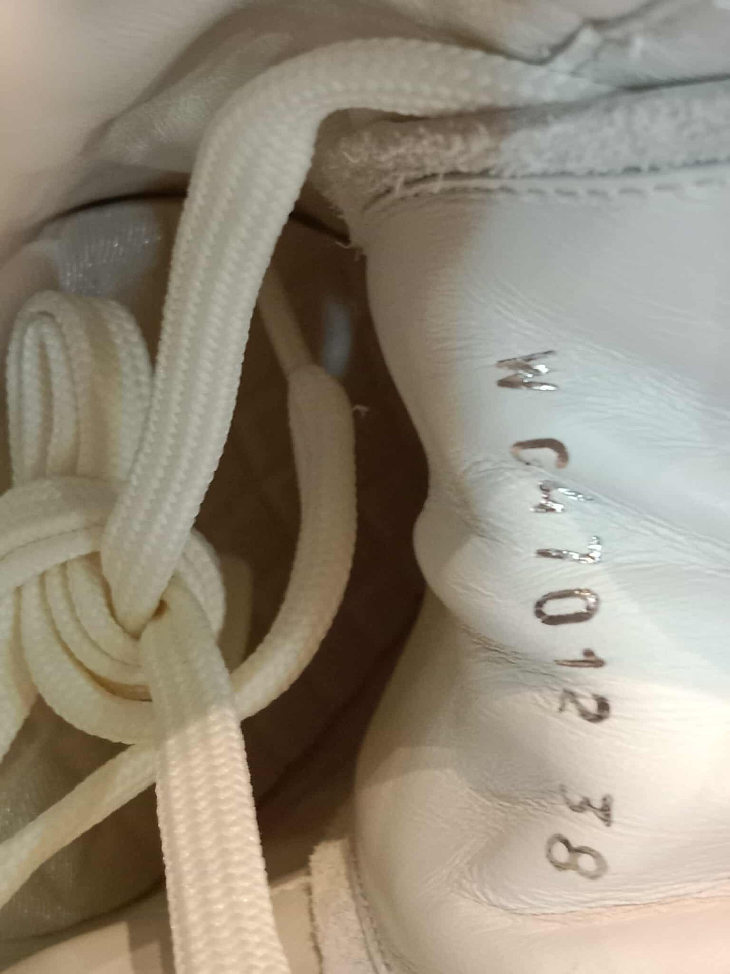 Chanel Low-Top Sneakers White Size 38