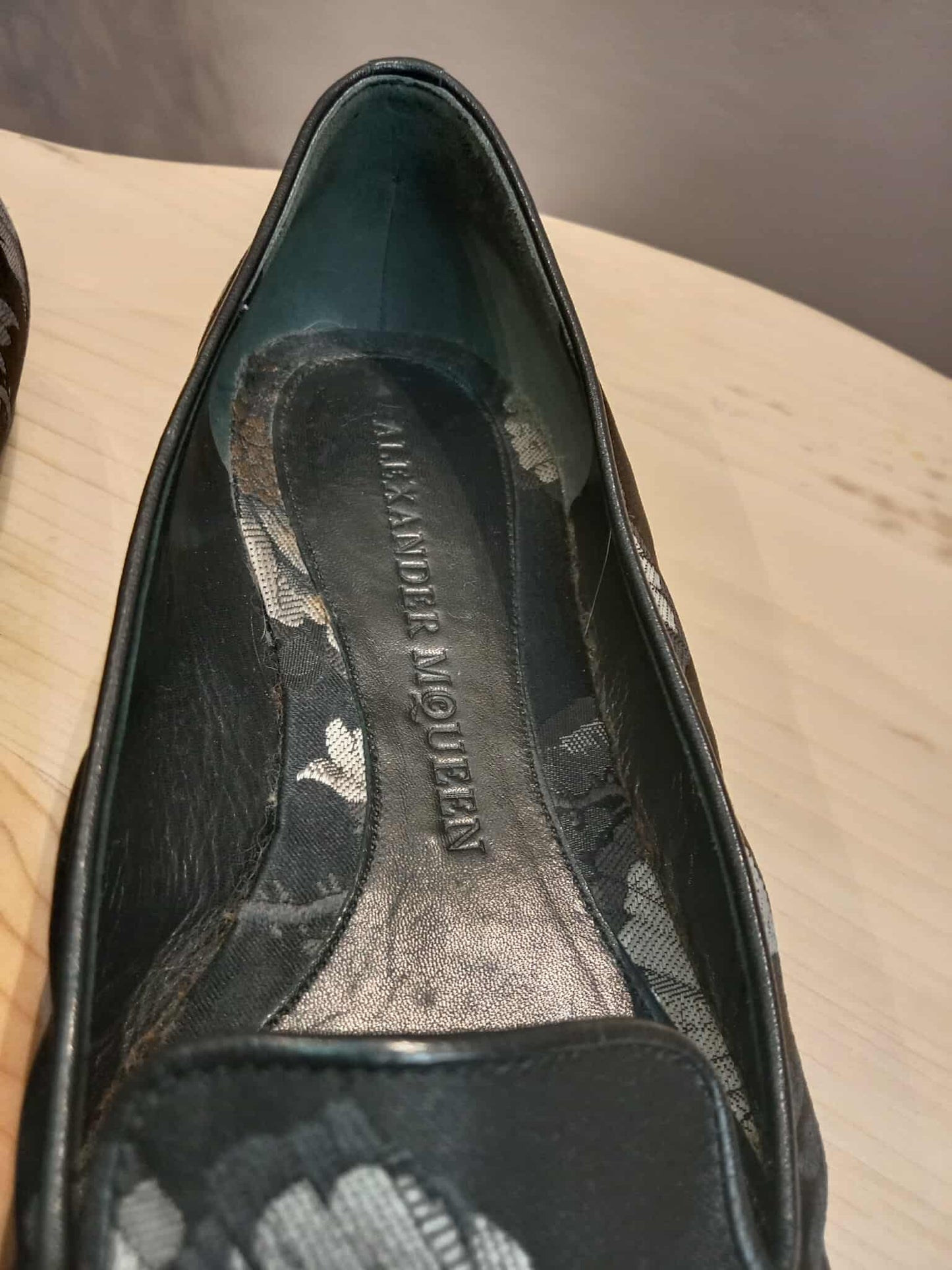 Alexander McQueen Silk Loafer Flats Black Sie 38