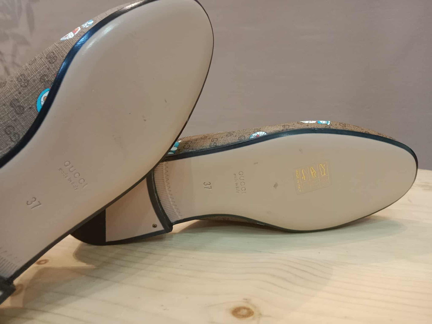 Gucci Doraemon Collaboration Horsebit Mules Size 37