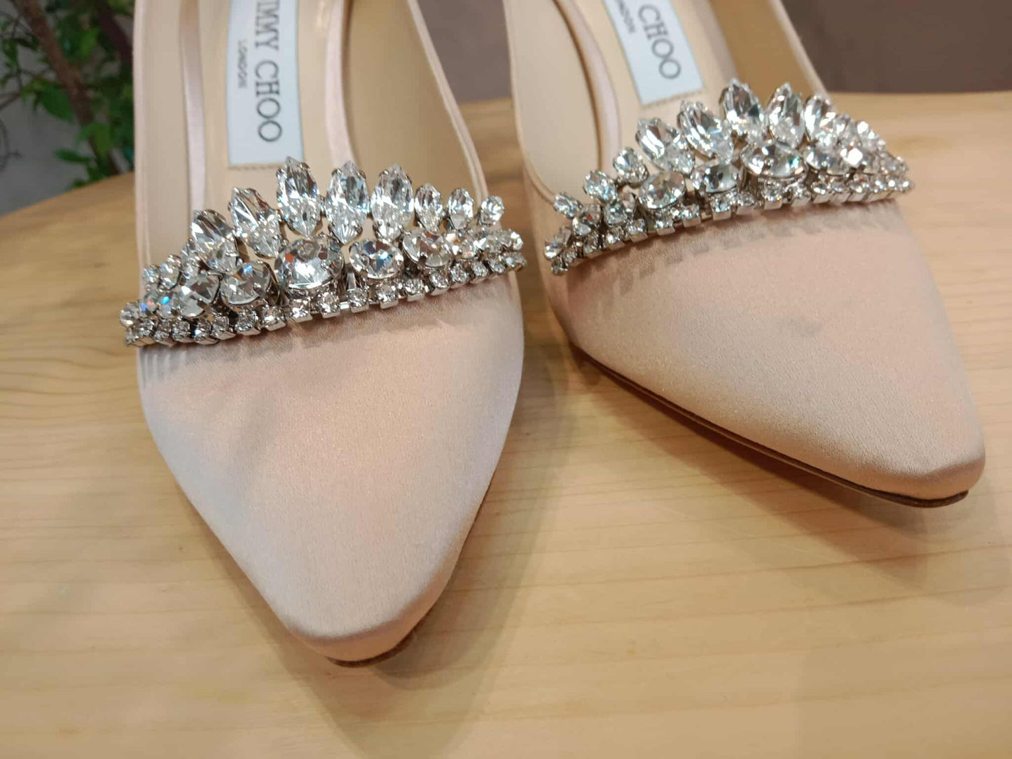 Jimmy Choo Cream Satin Crystal Embellished Pumps Size 37