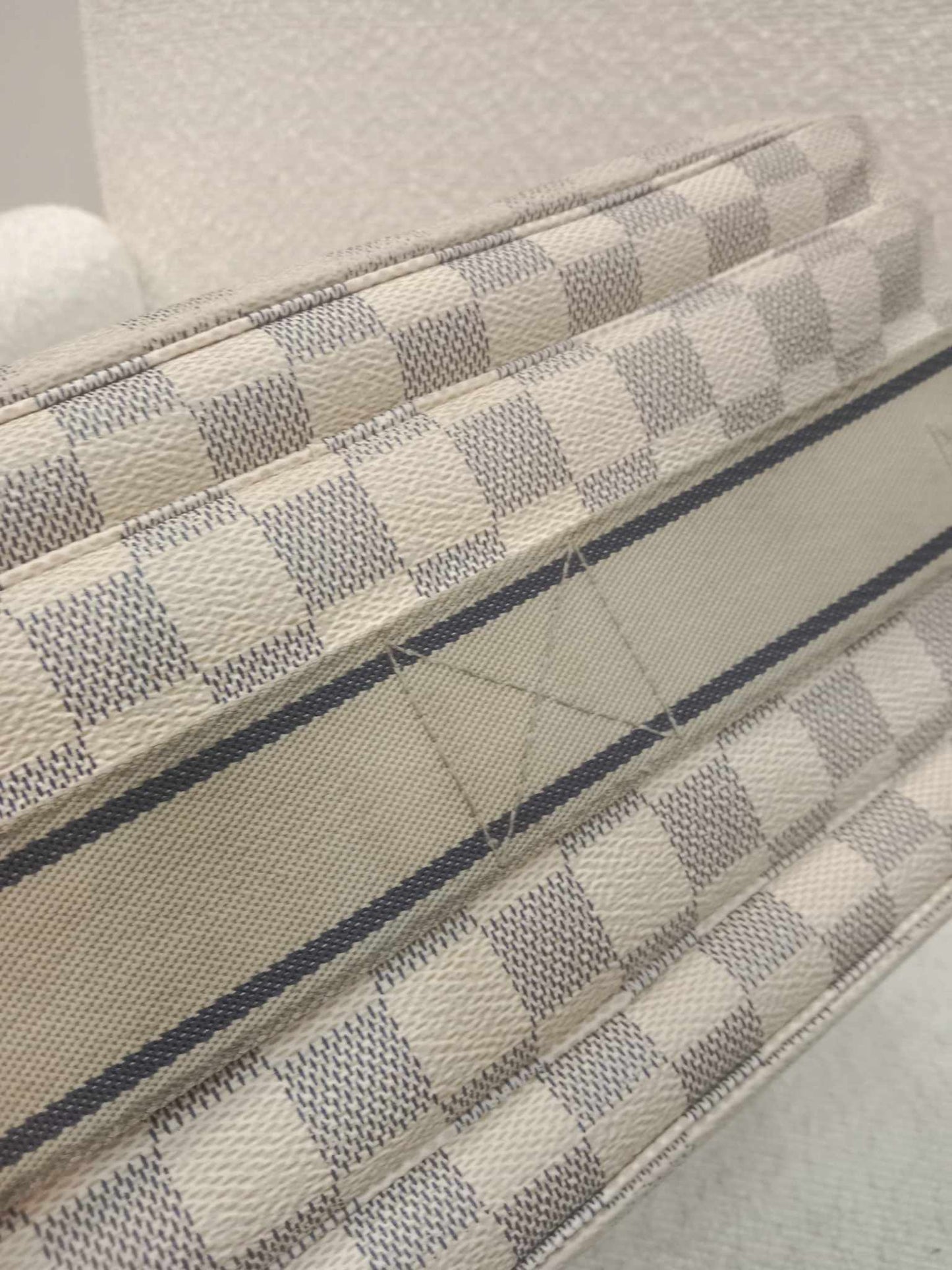 Louis Vuitton Naviglio Damier Azur MM