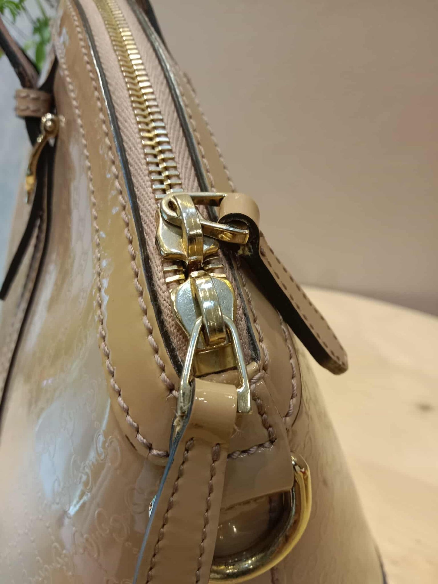 Gucci Beige Microguccissima Nice Patent Leather Satchel Bag