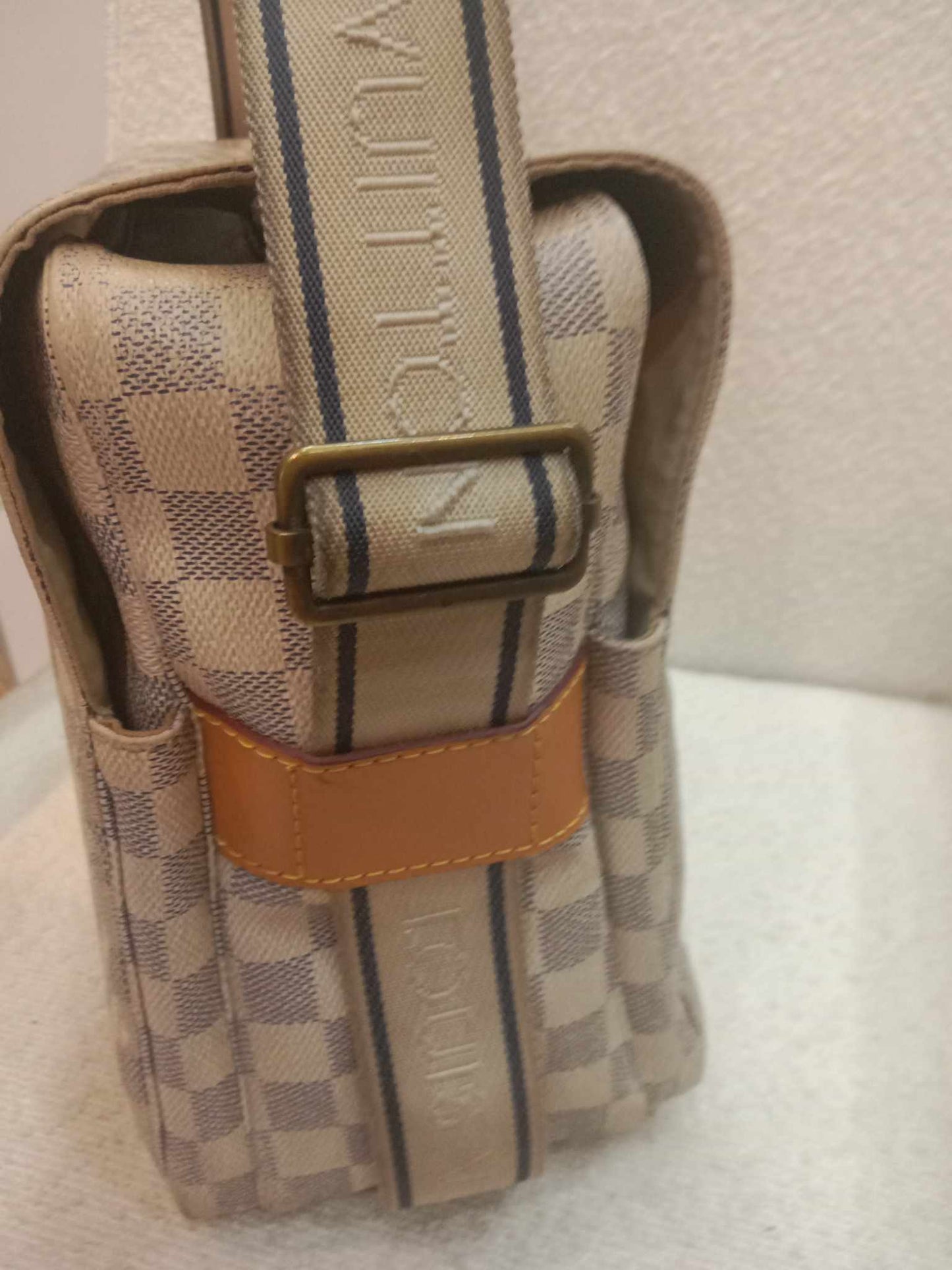 Louis Vuitton Naviglio Damier Azur MM