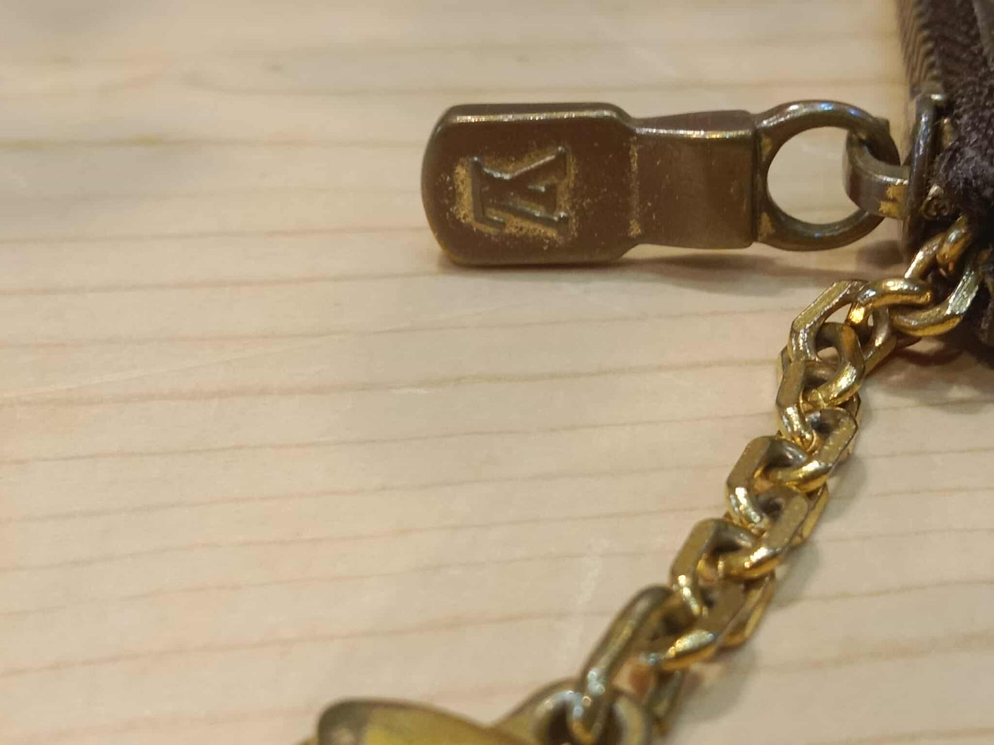 Louis Vuitton Monogram Zipped Coin Case