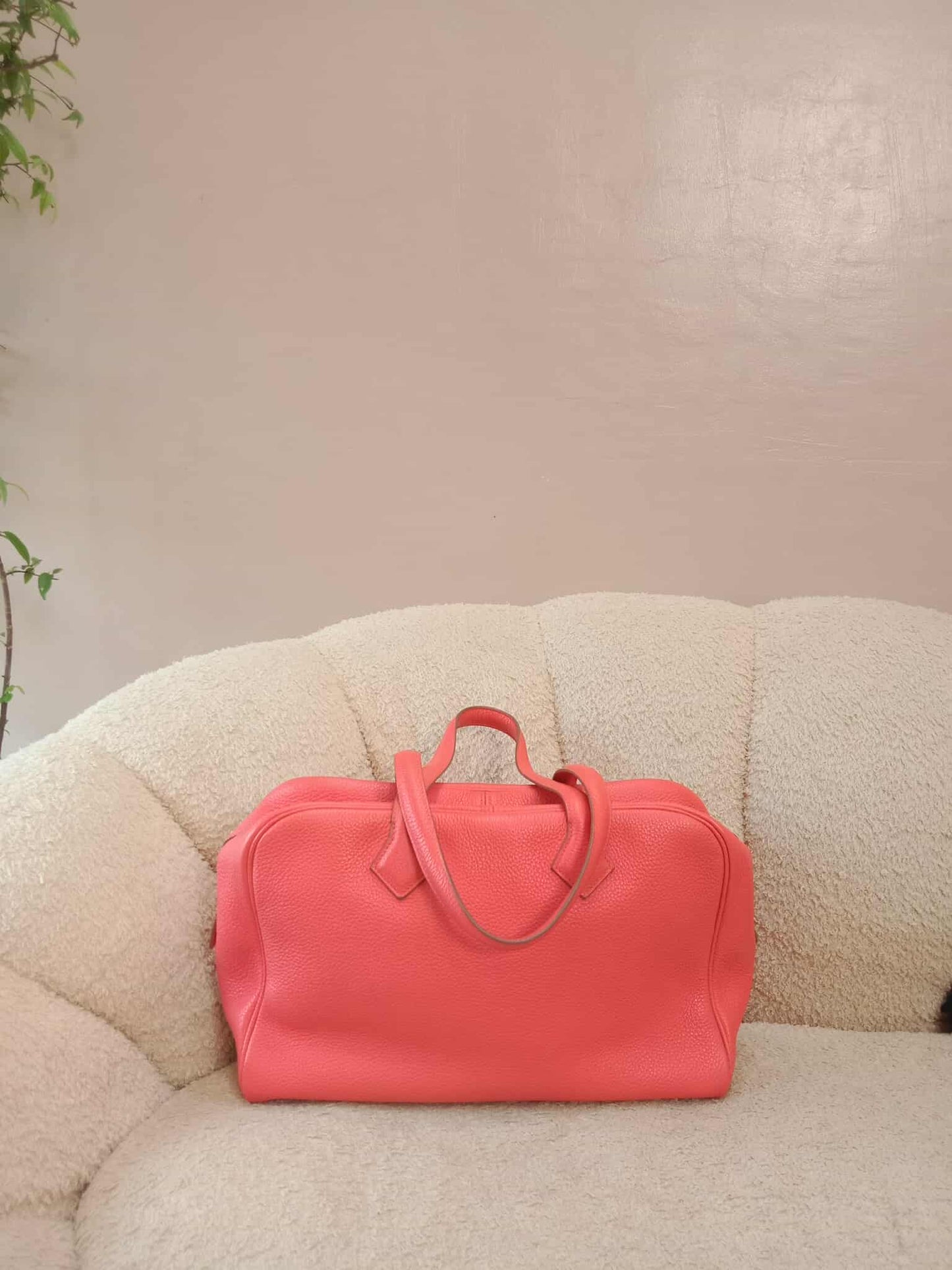 Hermes Victoria II 35 Rose Azalee Clemence Stamp P Square 2012