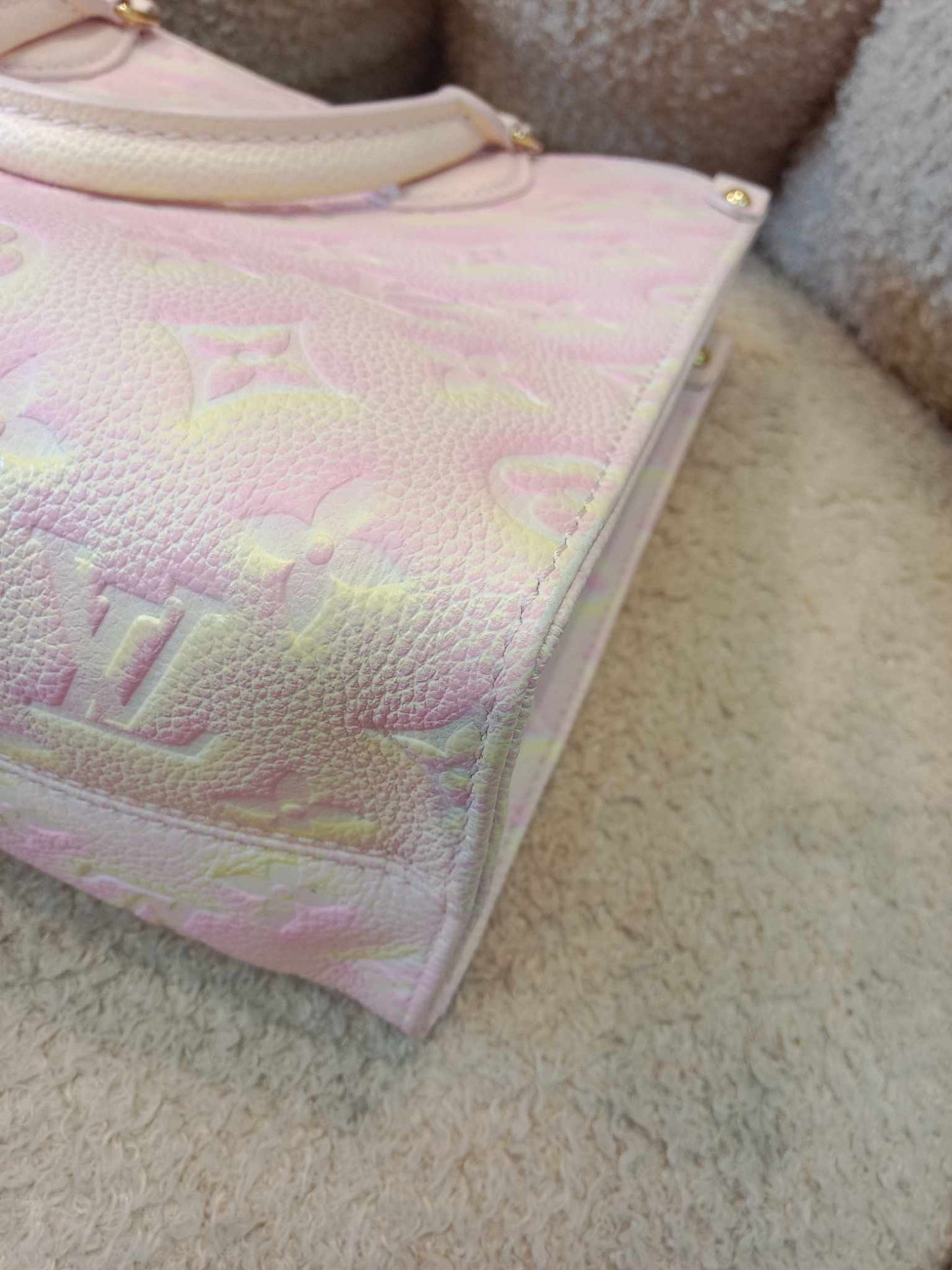 Louis Vuitton OTG PM Monogram Empreinte Rose