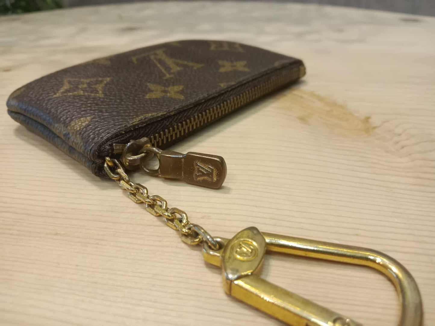 Louis Vuitton Monogram Zipped Coin Case
