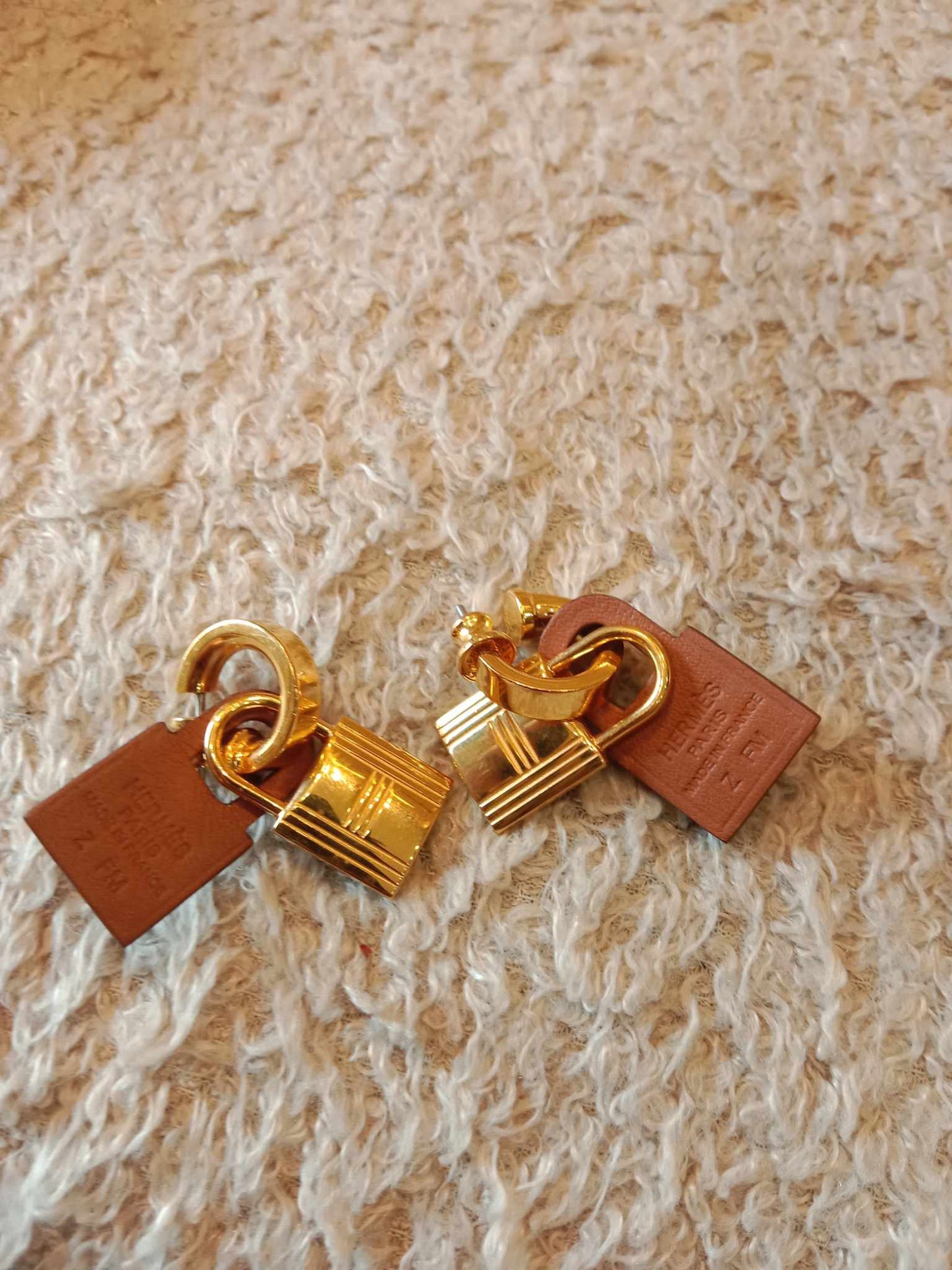 Hermes O'Kelly Gold on Gold Earrings Stamp Z 2021