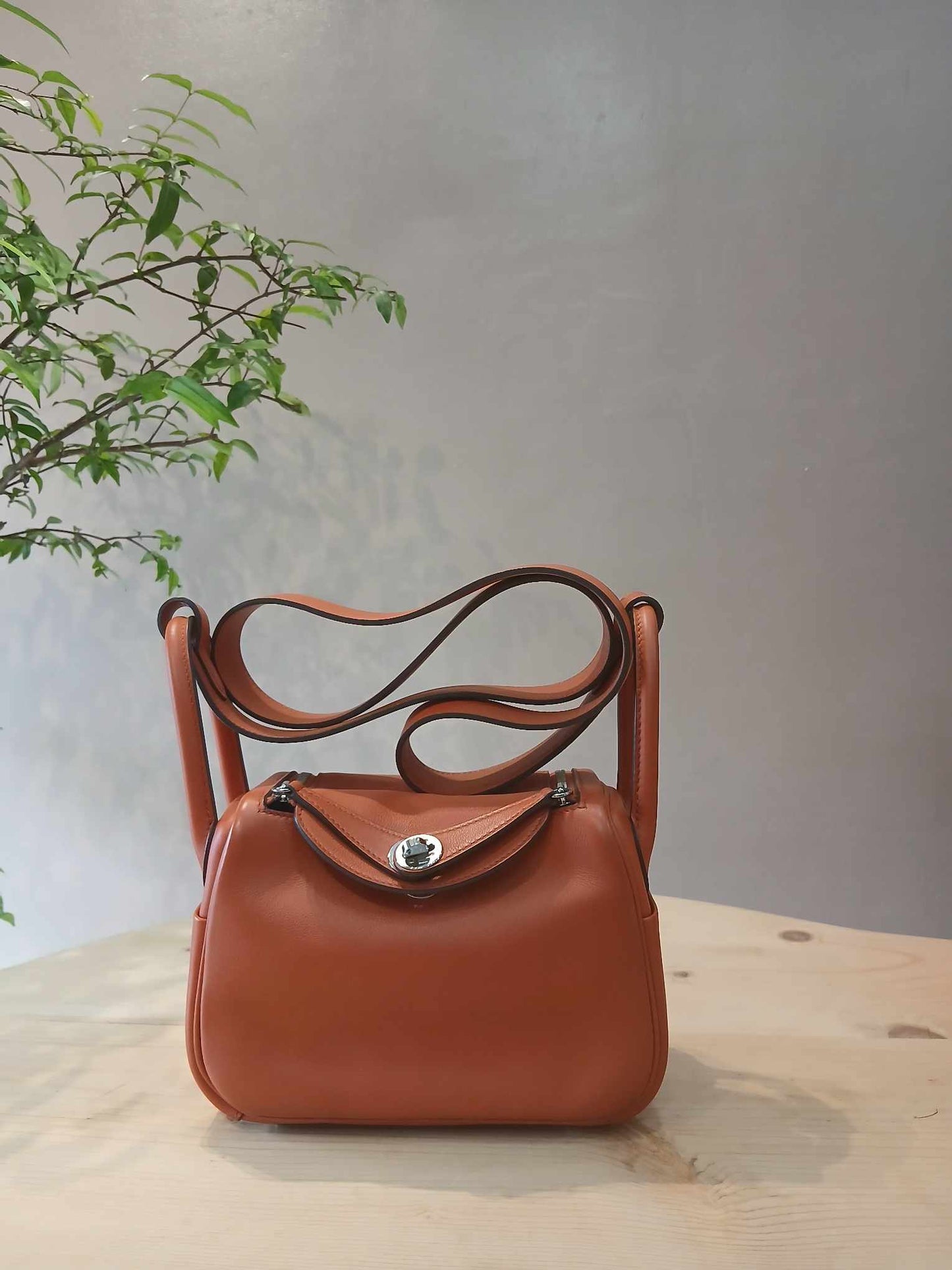 Hermes Mini Lindy Bi-Color Orange Stamp Z 2021