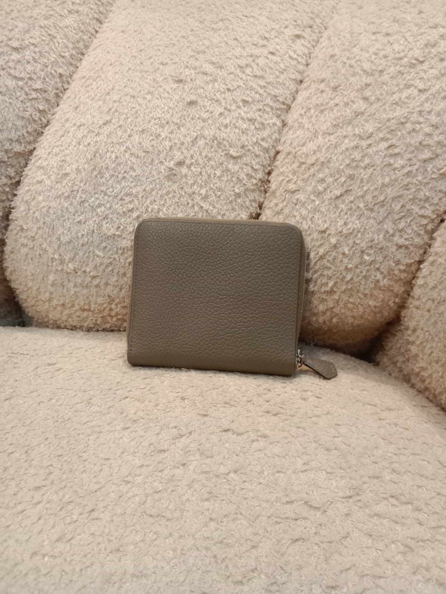 Moynat Compact Zipped Wallet Etoupe