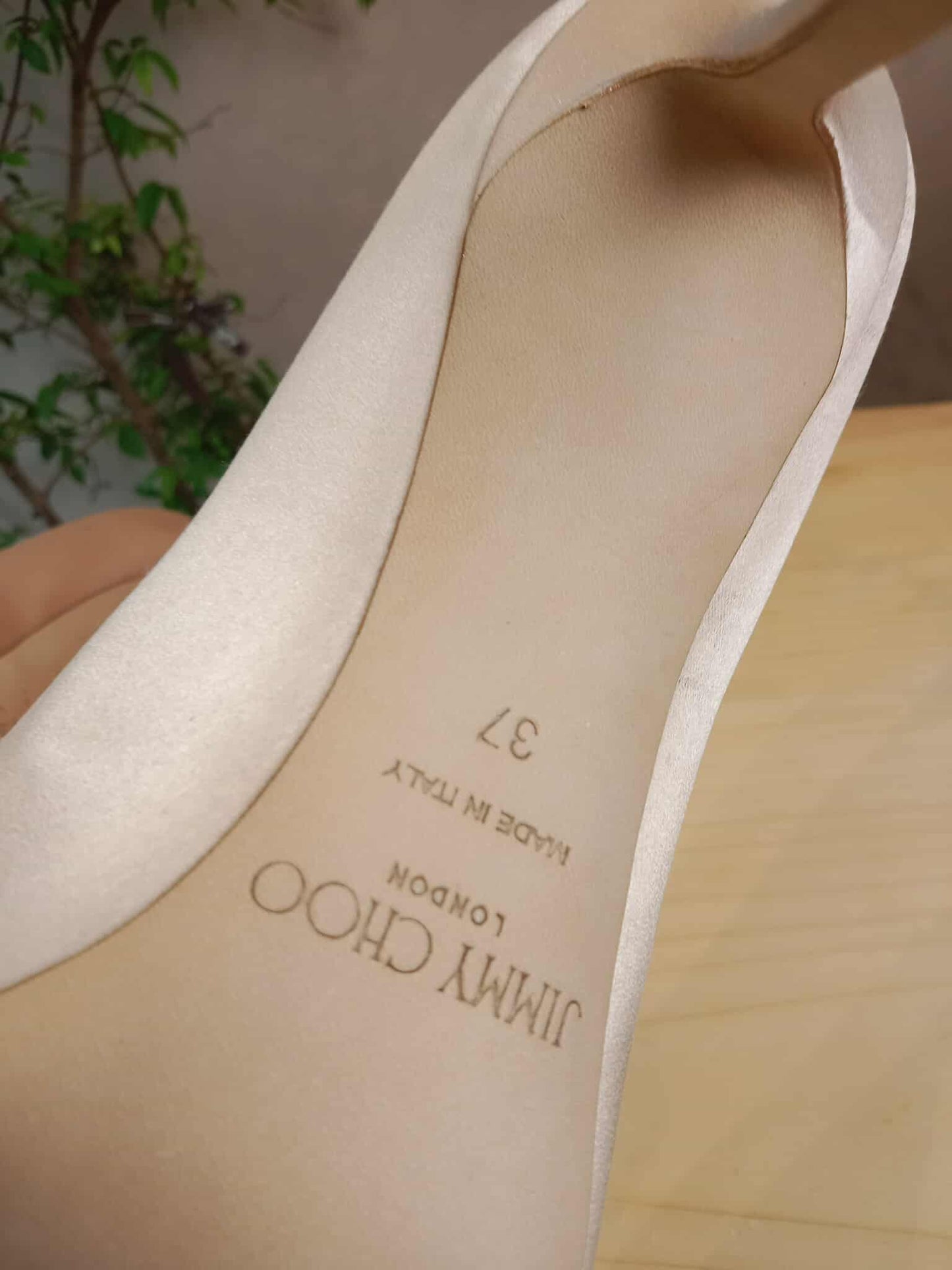Jimmy Choo Cream Satin Crystal Embellished Pumps Size 37