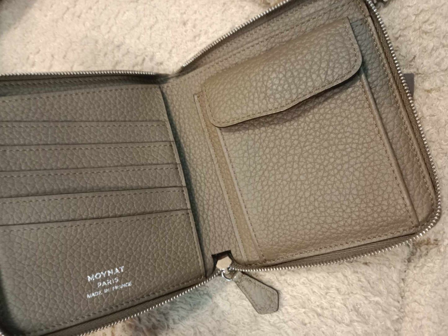 Moynat Compact Zipped Wallet Etoupe