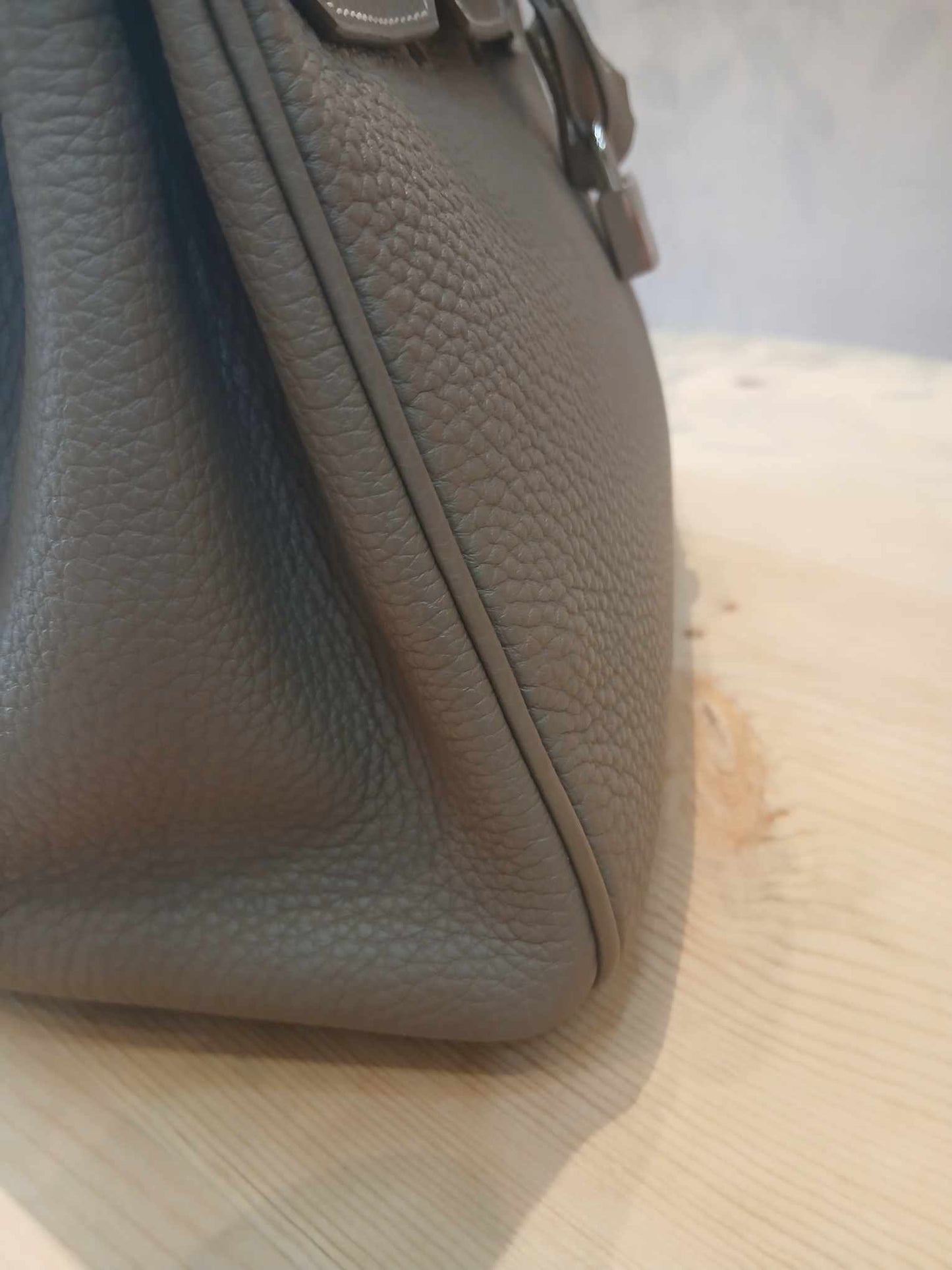 Hermes Birkin 25 Etoupe Clemence Stamp A 2017