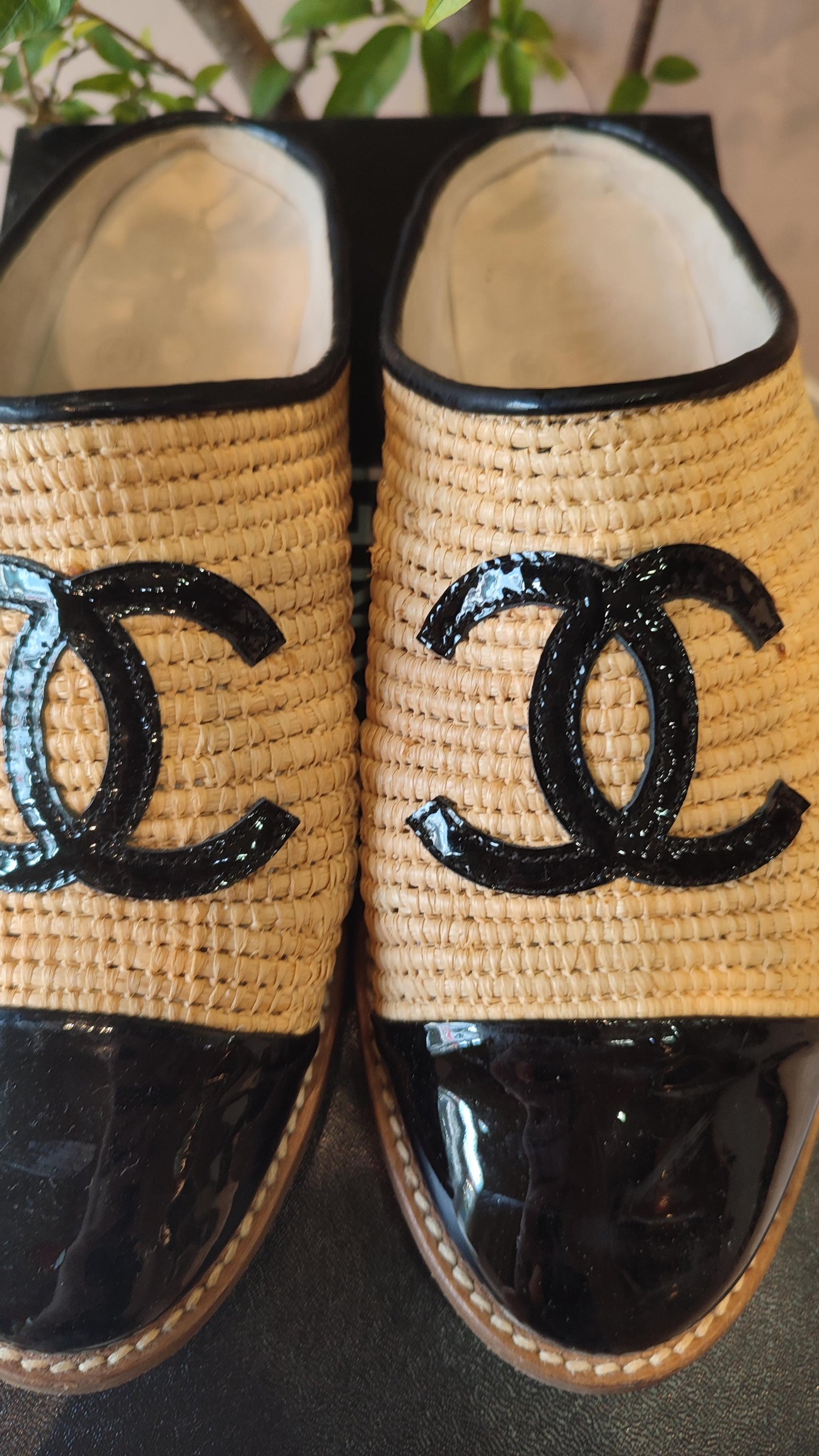 Chanel Coco Mark Raffia Espadrille Mules Size 36