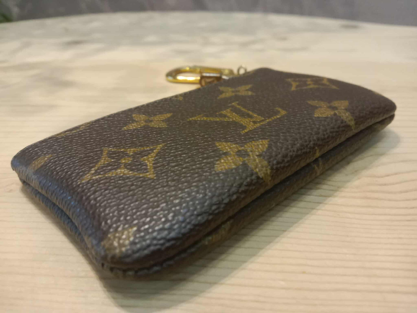 Louis Vuitton Monogram Zipped Coin Case