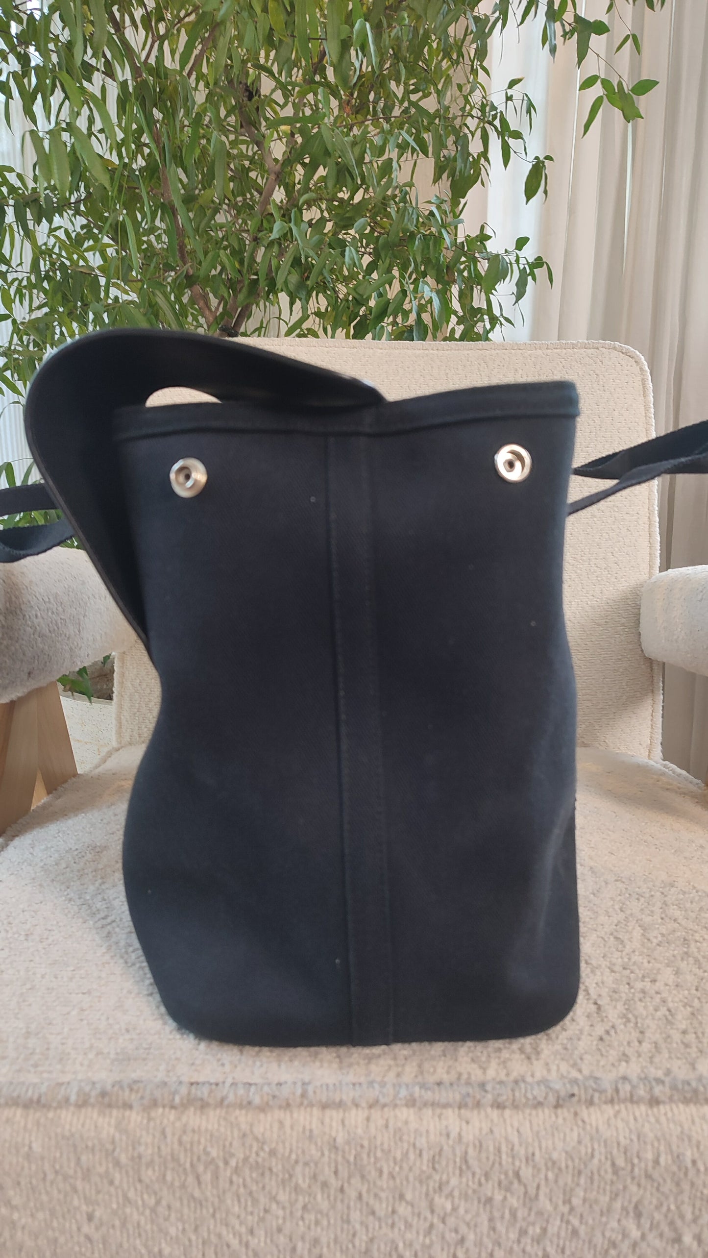 Hermes Valparaiso MM Black Bag