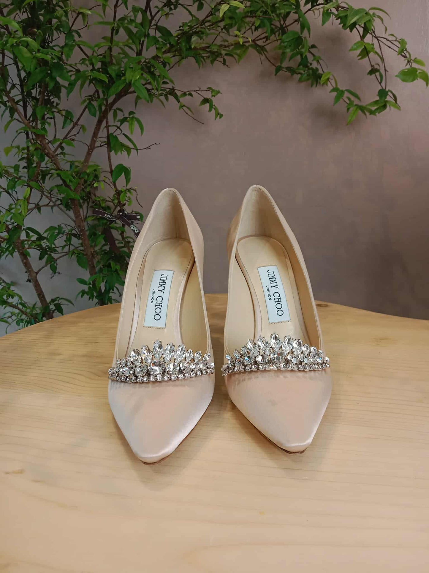 Jimmy Choo Cream Satin Crystal Embellished Pumps Size 37