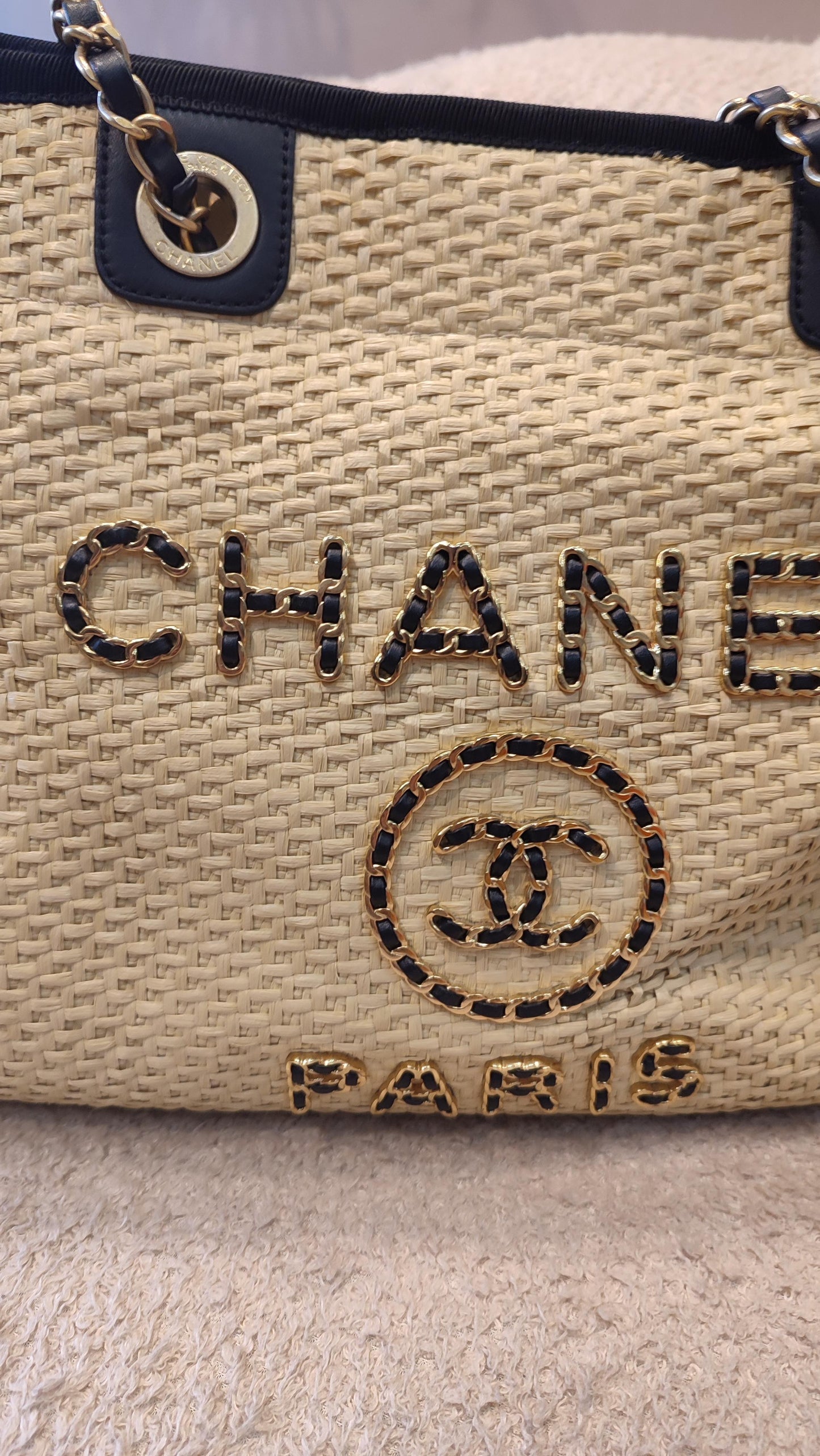 Chanel Deauville Raffia Series 30 Medium Beige/Black