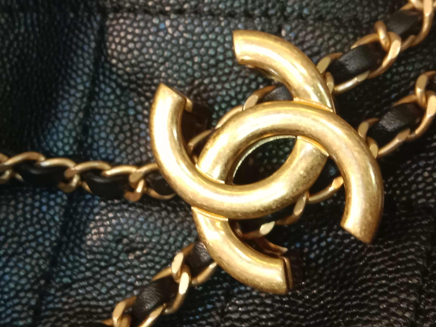 Chanel 25 Black Medium Caviar Microchipped