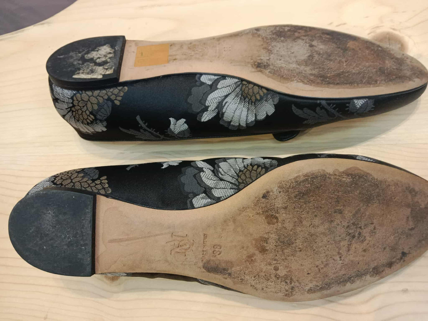 Alexander McQueen Silk Loafer Flats Black Sie 38