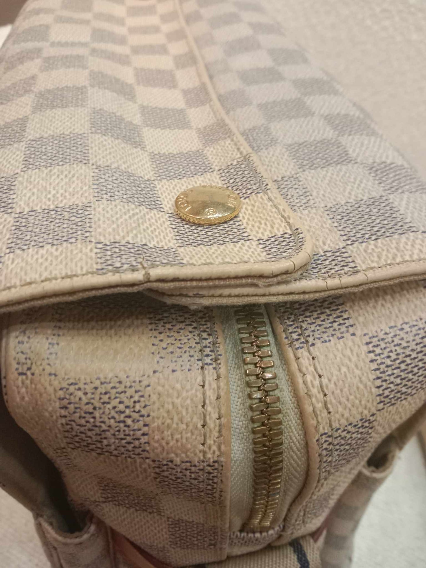 Louis Vuitton Naviglio Damier Azur MM