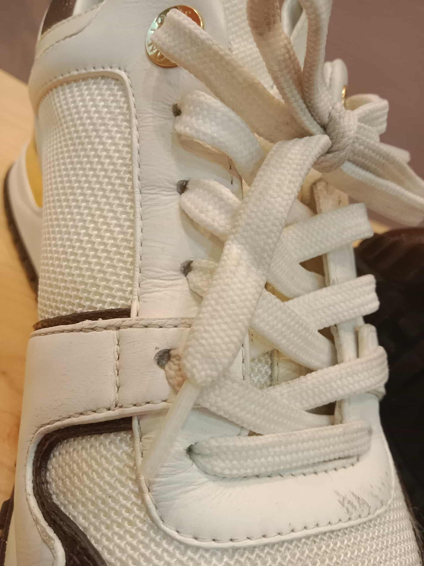 Louis Vuitton White Monogram Reverse Run Away Sneakers Size 37 (24)