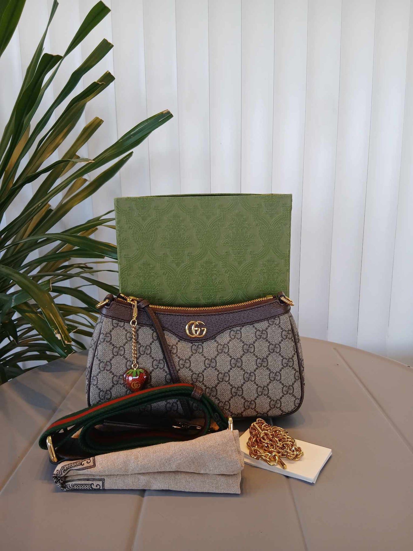 Gucci Ophidia Strawberry GG Supreme Small Brown