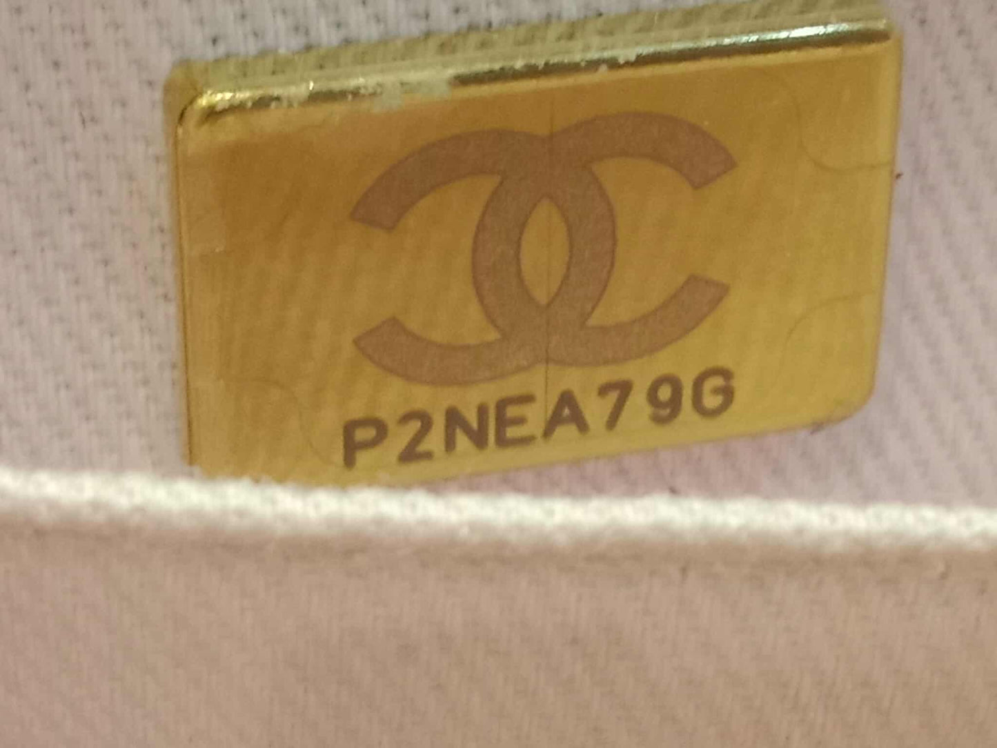 Chanel Business Affinity Light Pink Caviar Medium Microchipped