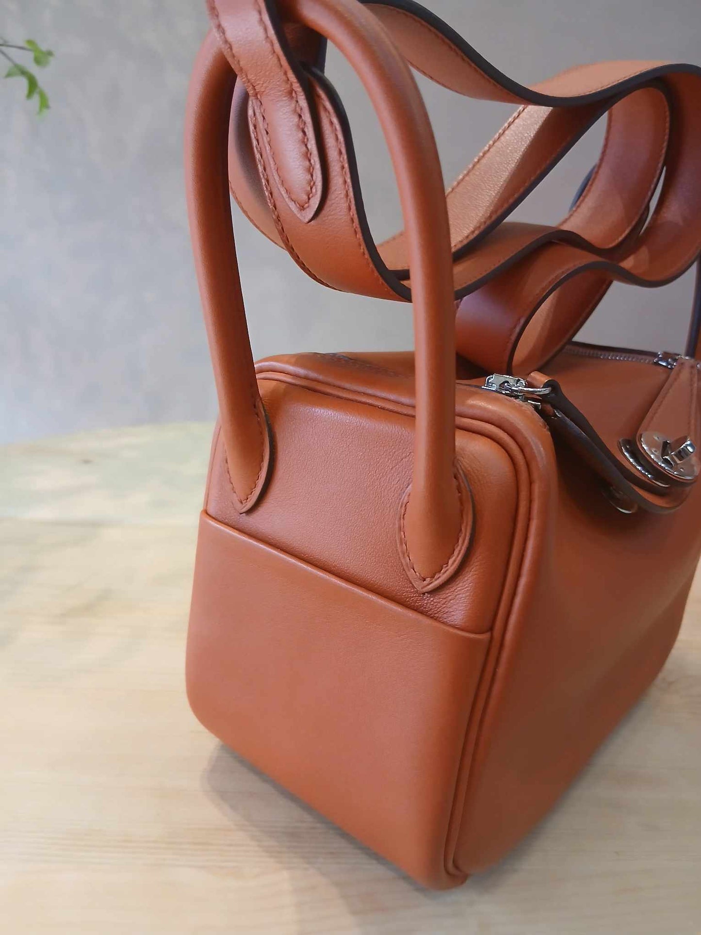 Hermes Mini Lindy Bi-Color Orange Stamp Z 2021