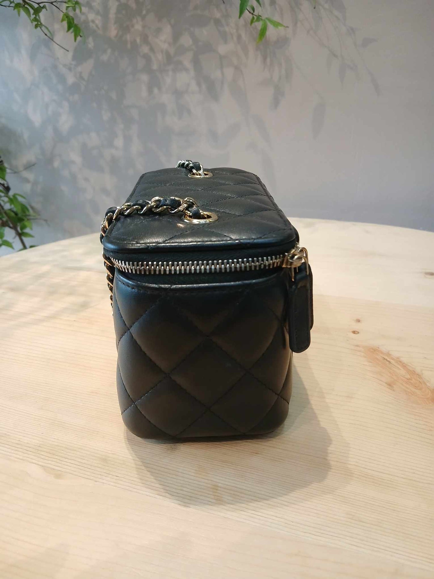 Chanel Vanity Case Black Lambskin Series 31