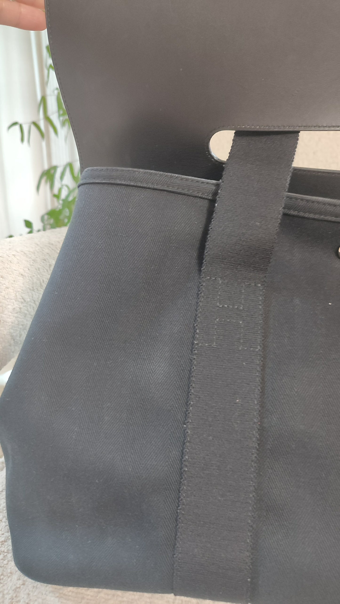 Hermes Valparaiso MM Black Bag