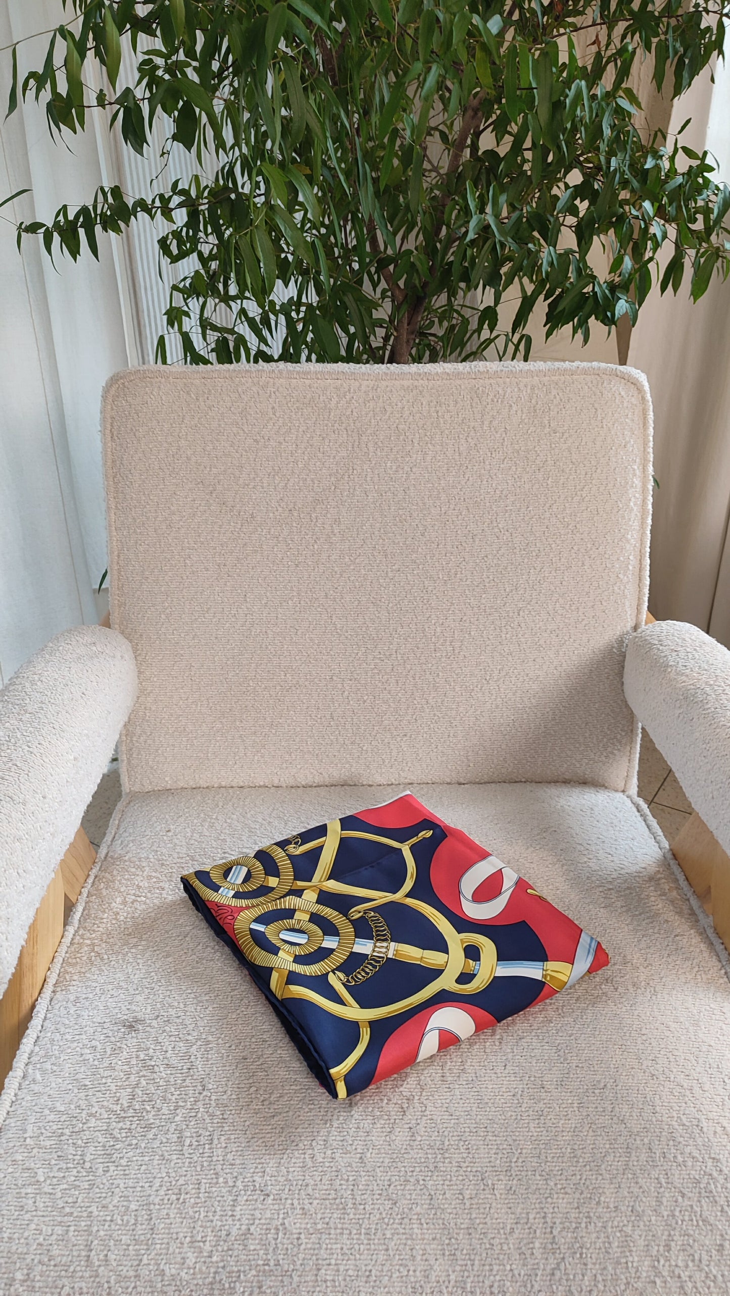 Hermes Carre 90 Eperon Dor Golden Spur Silk Scarf