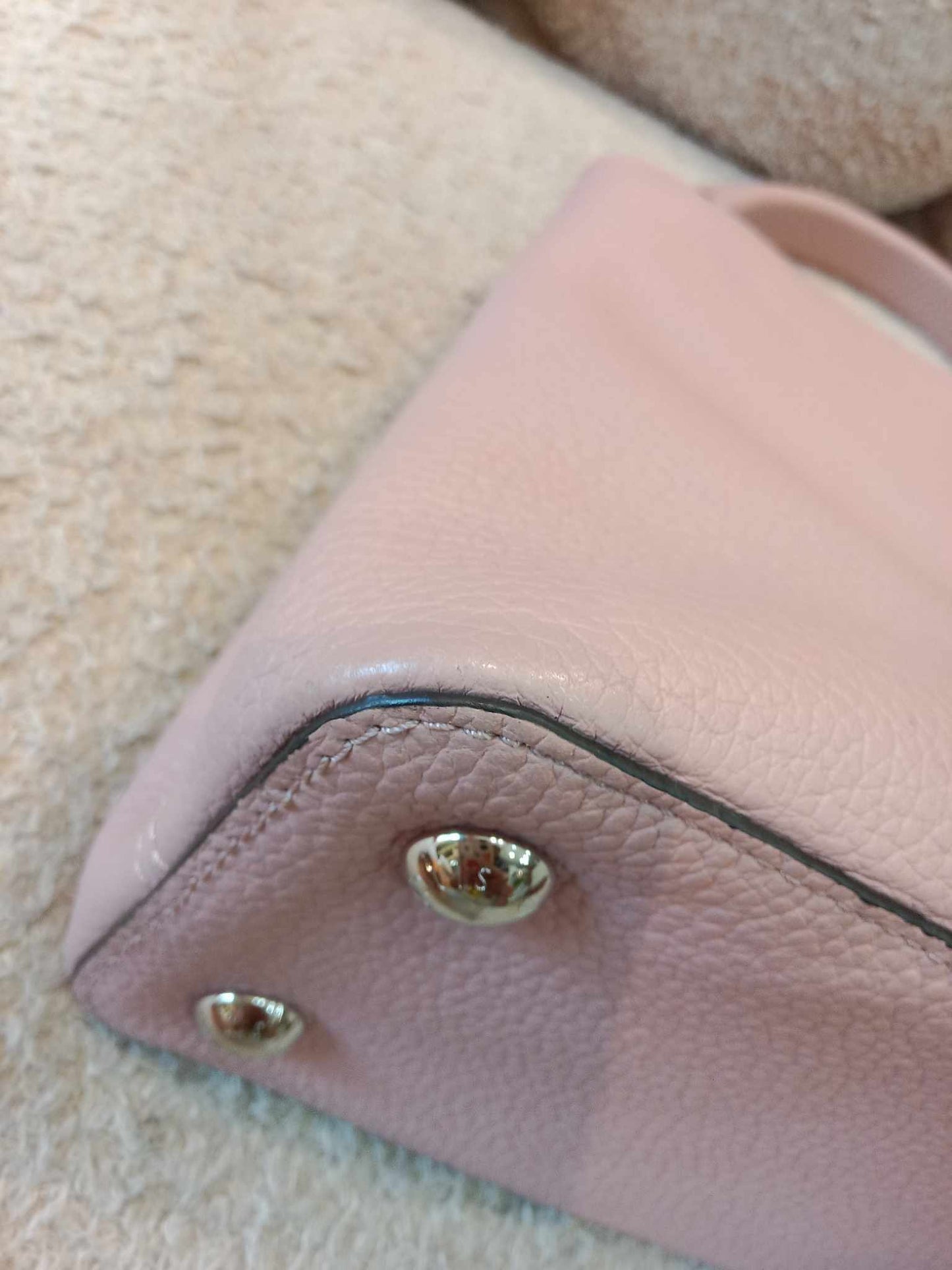 Louis Vuitton Capucine Sakura Pink PM
