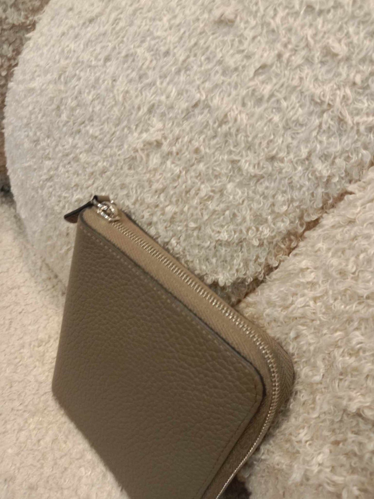 Moynat Compact Zipped Wallet Etoupe