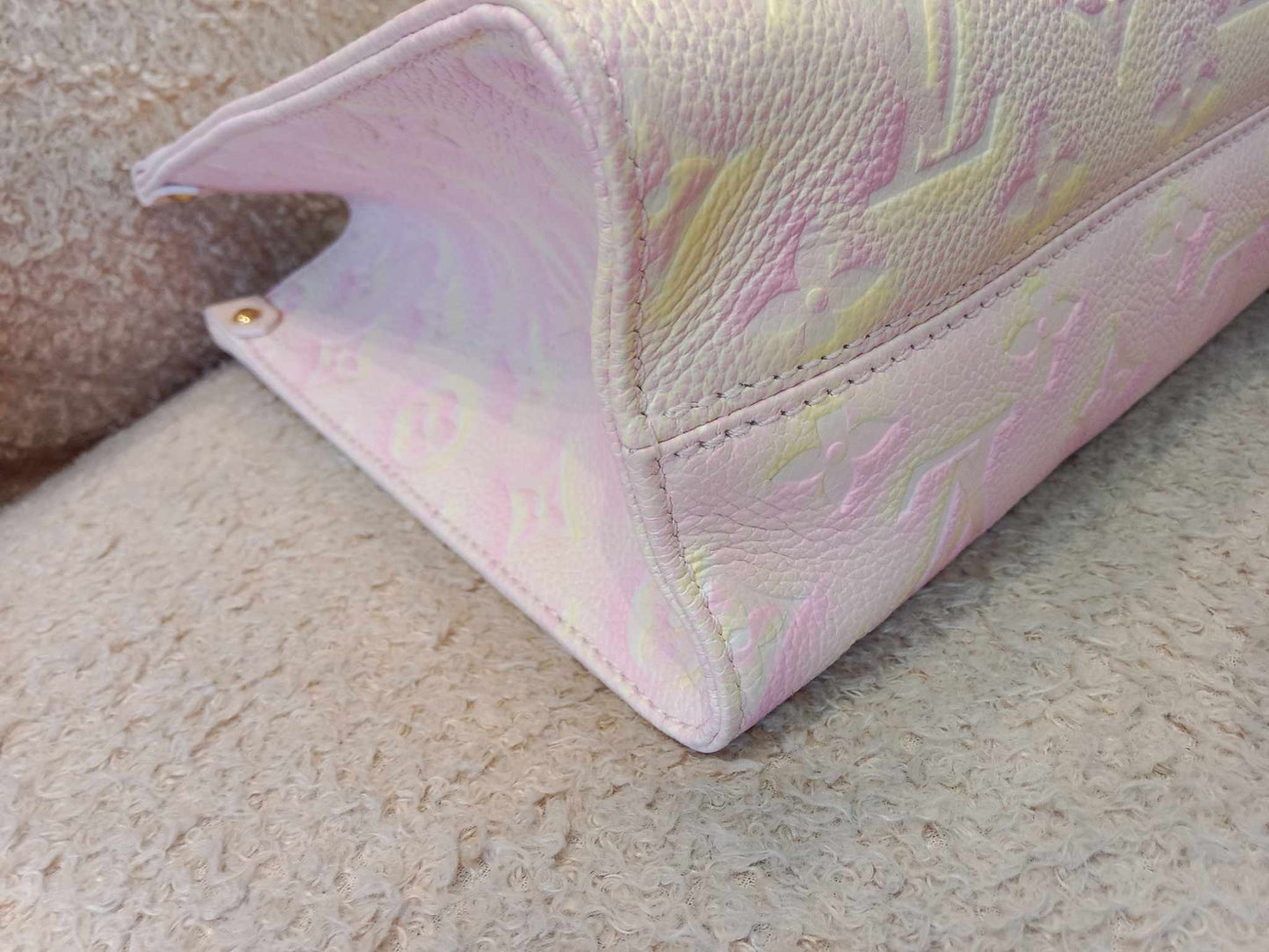 Louis Vuitton OTG PM Monogram Empreinte Rose