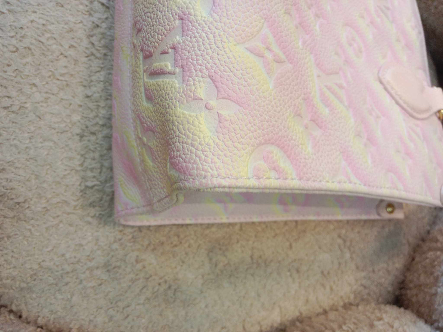 Louis Vuitton OTG PM Monogram Empreinte Rose