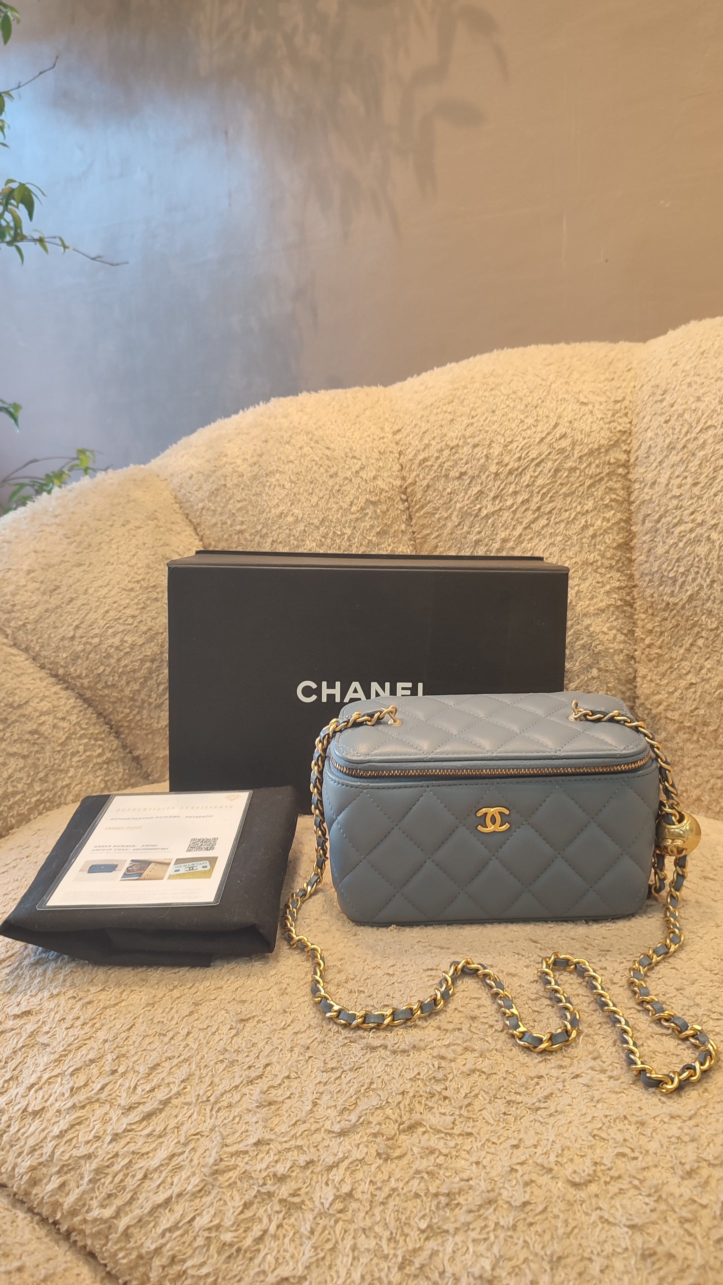 Chanel Pearlcrush Vanity Lambskin Denim Blue Microchipped