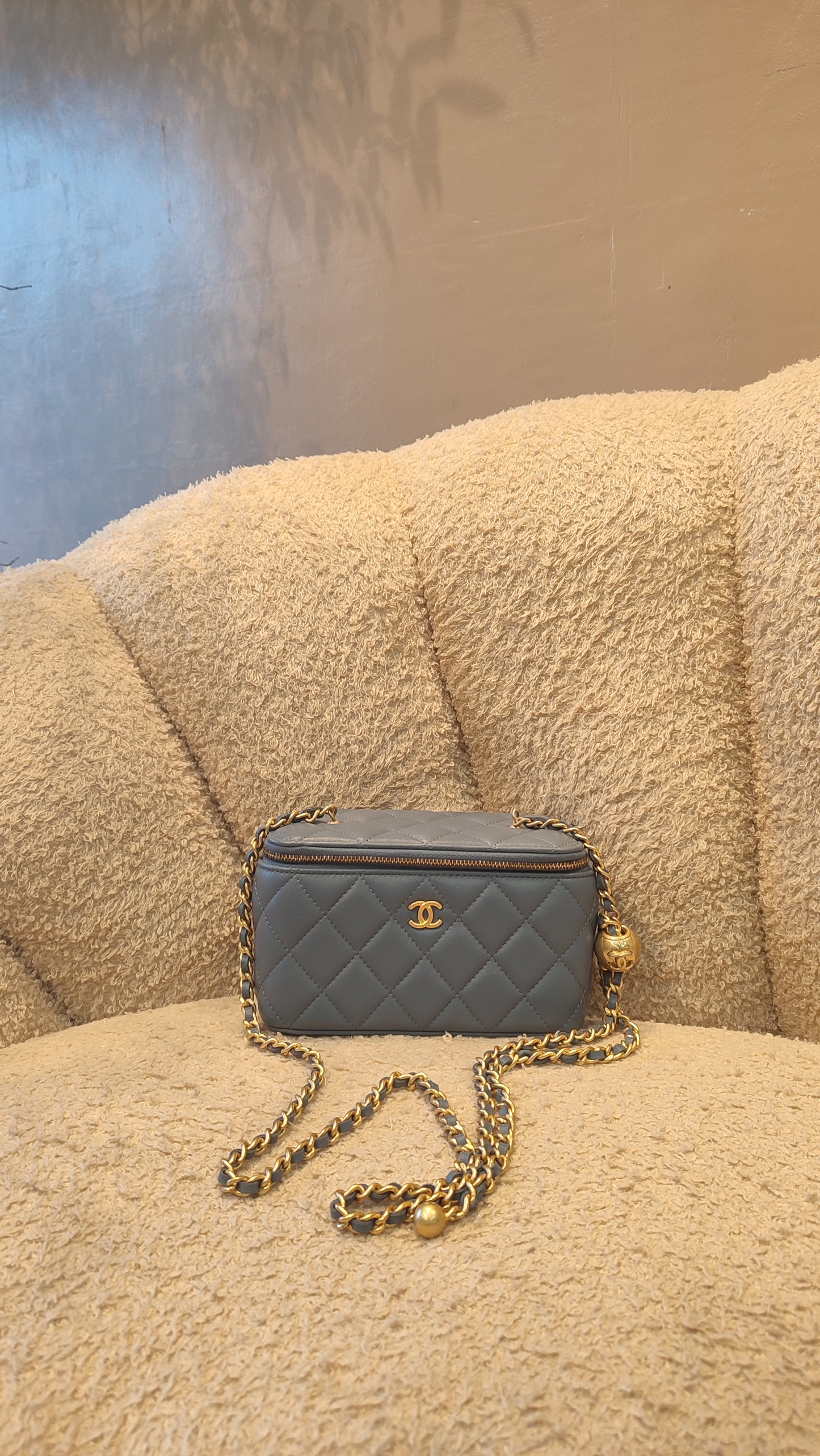 Chanel Pearlcrush Vanity Lambskin Denim Blue Microchipped