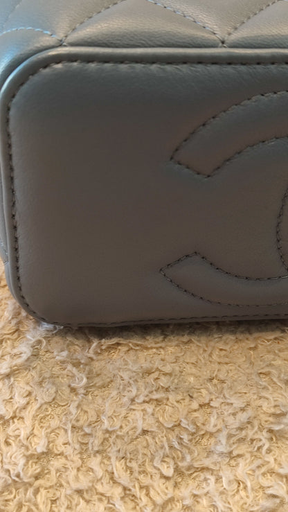 Chanel Pearlcrush Vanity Lambskin Denim Blue Microchipped