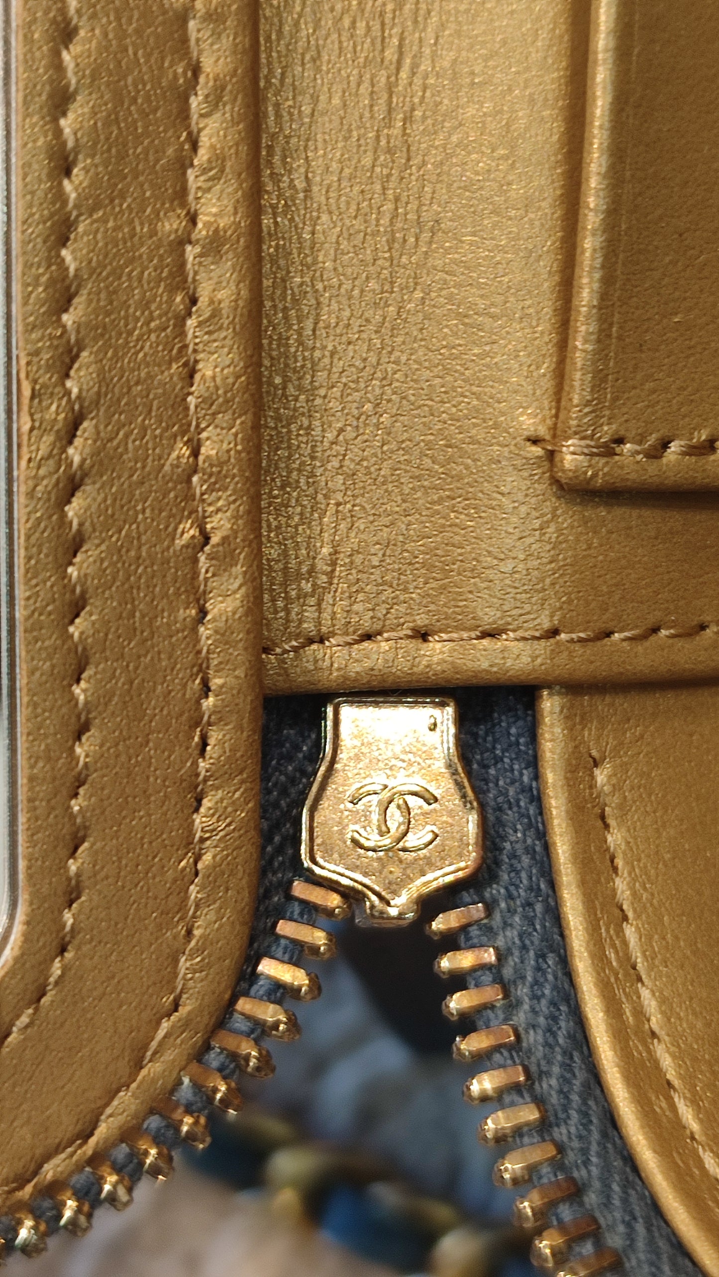 Chanel Pearlcrush Vanity Lambskin Denim Blue Microchipped