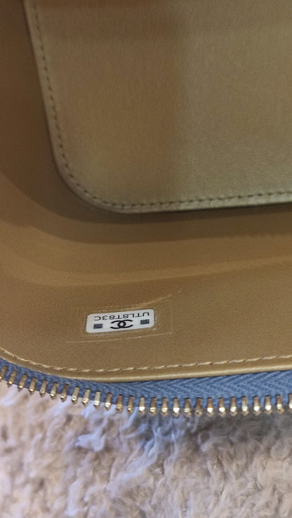 Chanel Pearlcrush Vanity Lambskin Denim Blue Microchipped