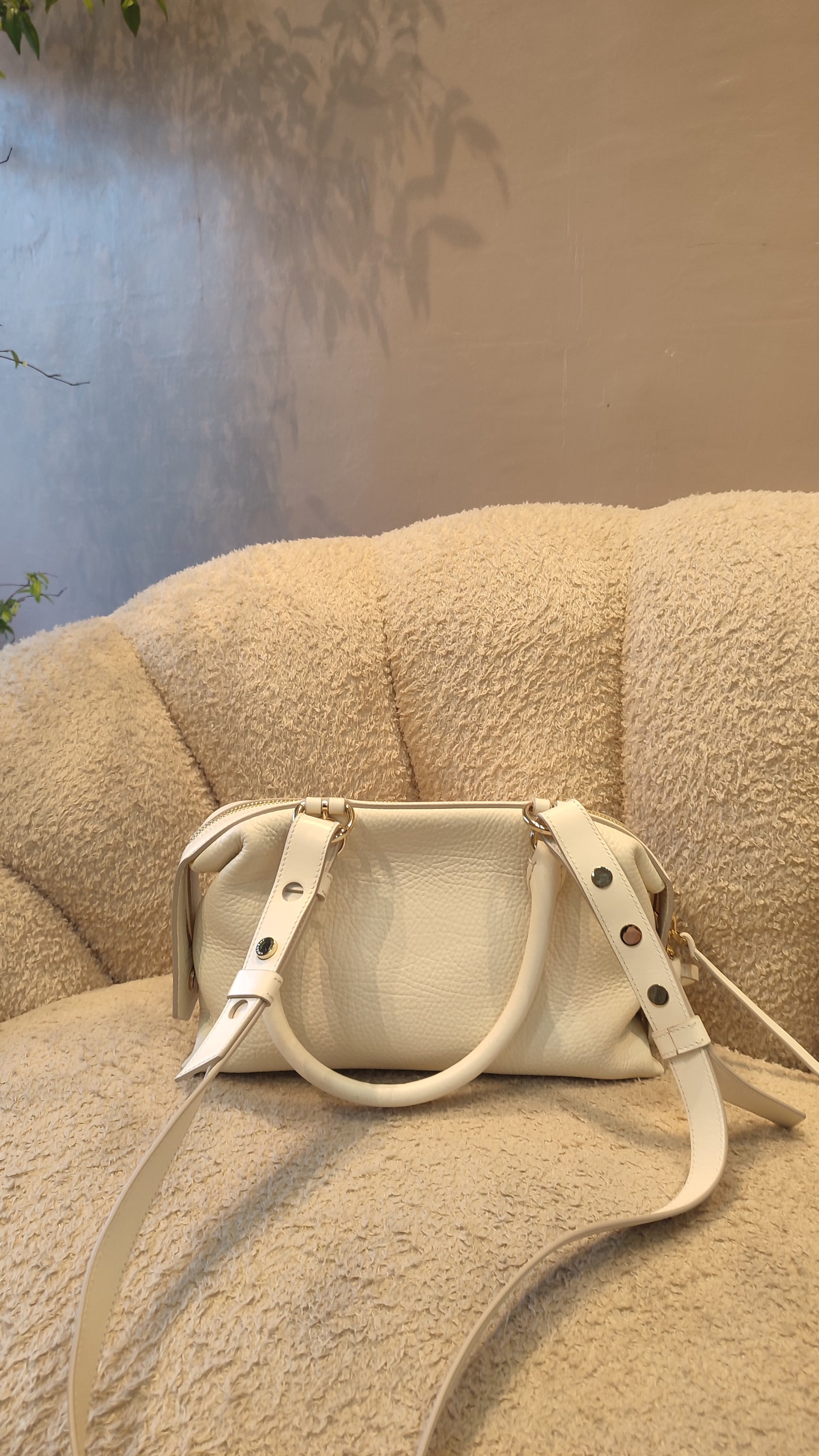 Givenchy Sway Calfskin White