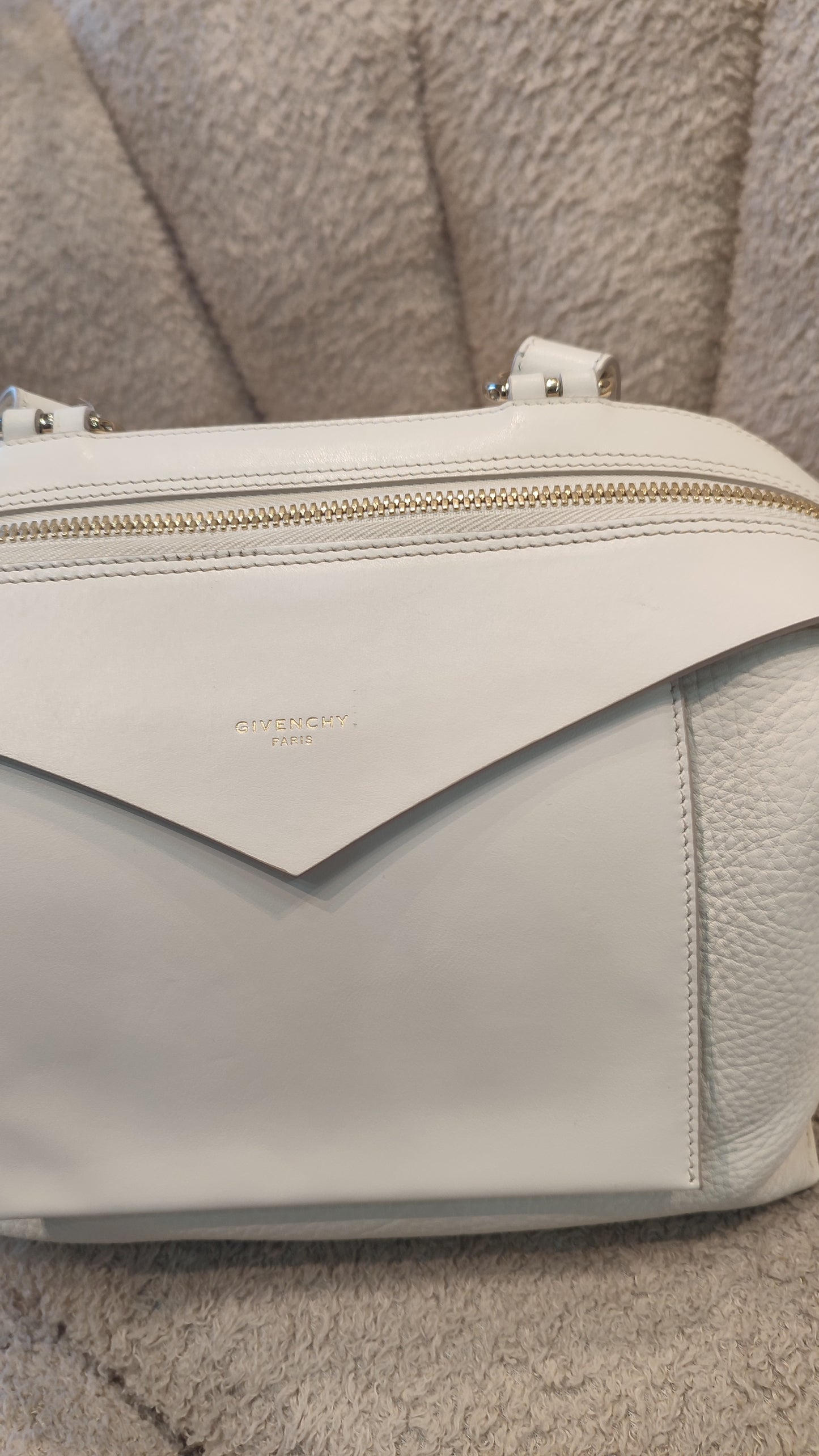 Givenchy Sway Calfskin White
