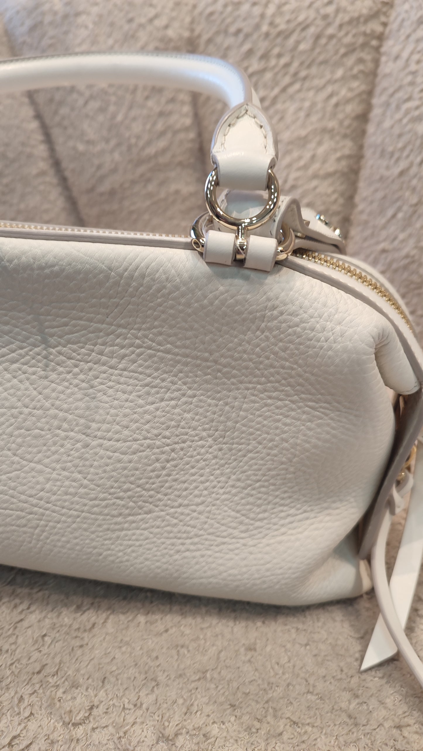 Givenchy Sway Calfskin White