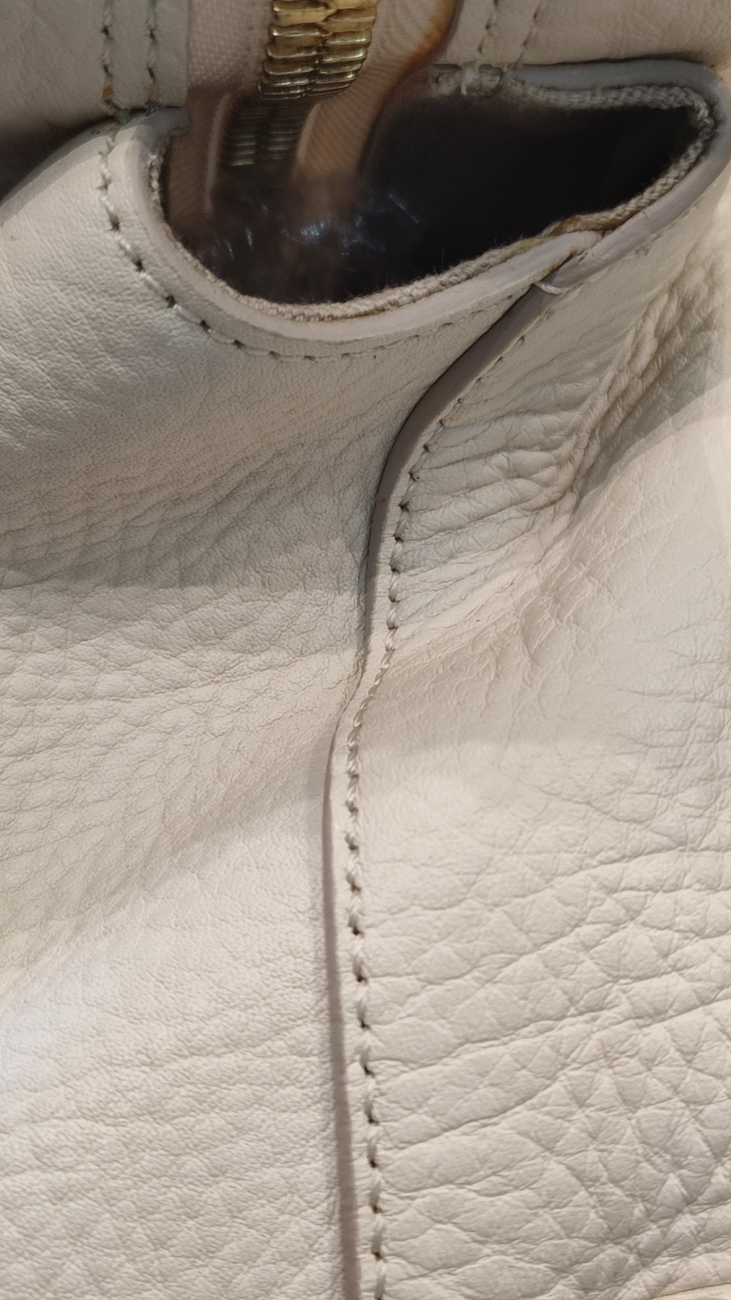 Givenchy Sway Calfskin White