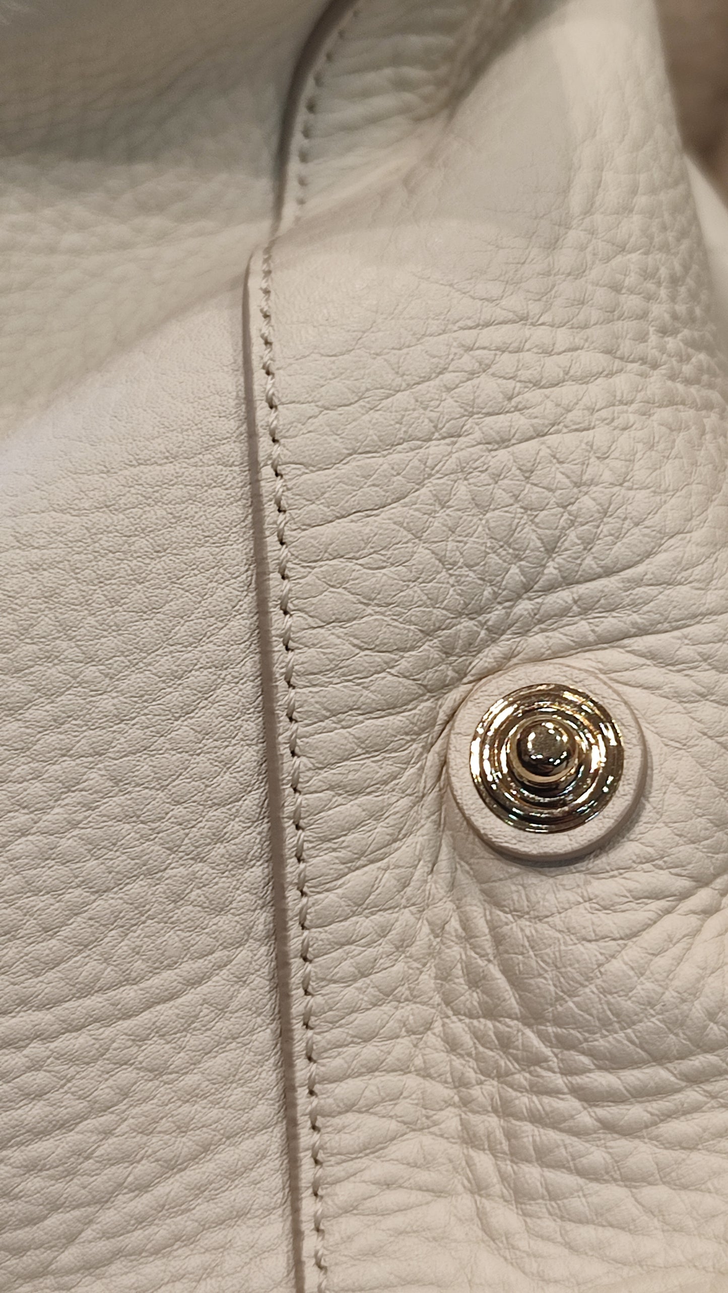 Givenchy Sway Calfskin White