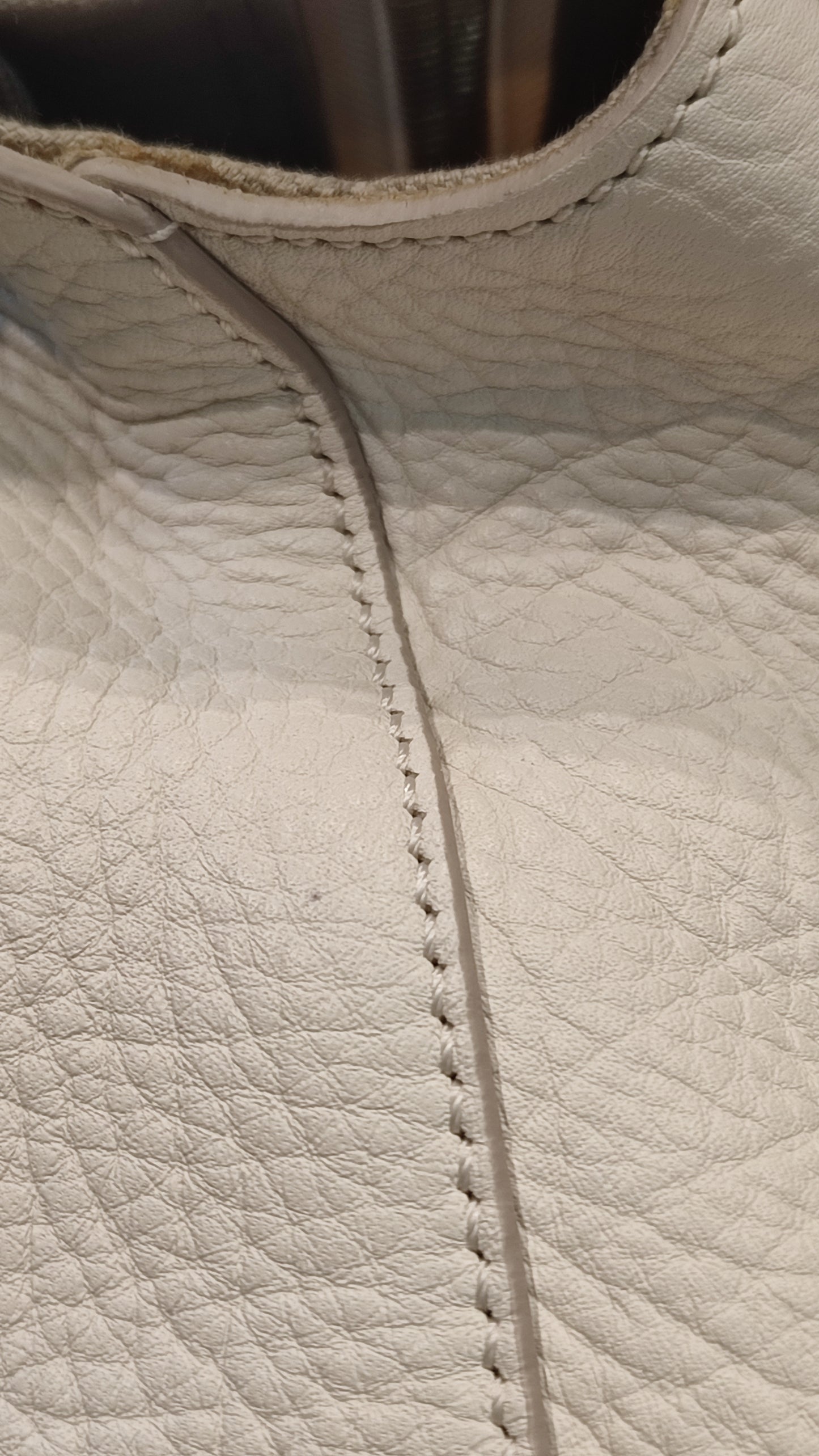 Givenchy Sway Calfskin White