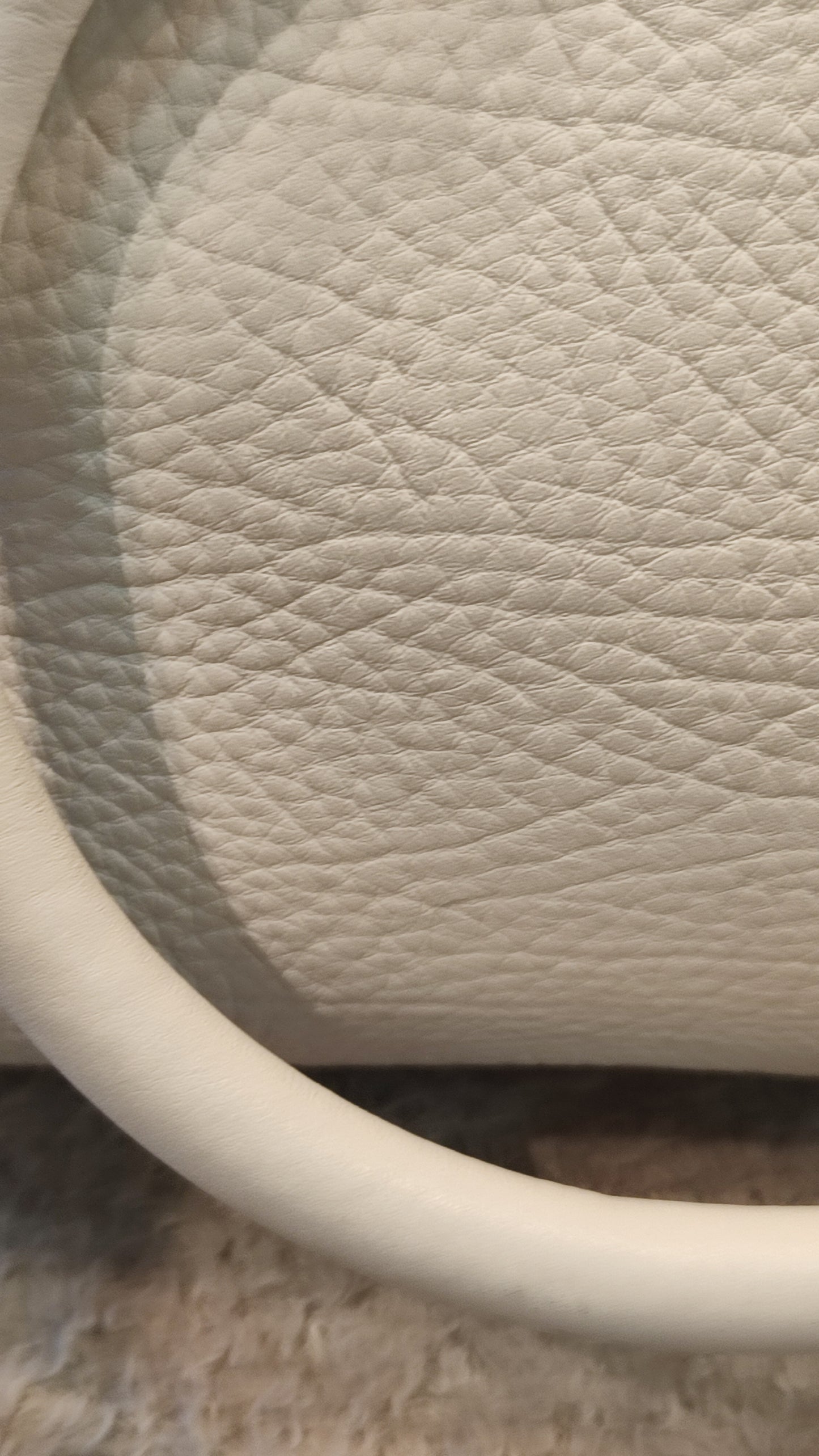 Givenchy Sway Calfskin White